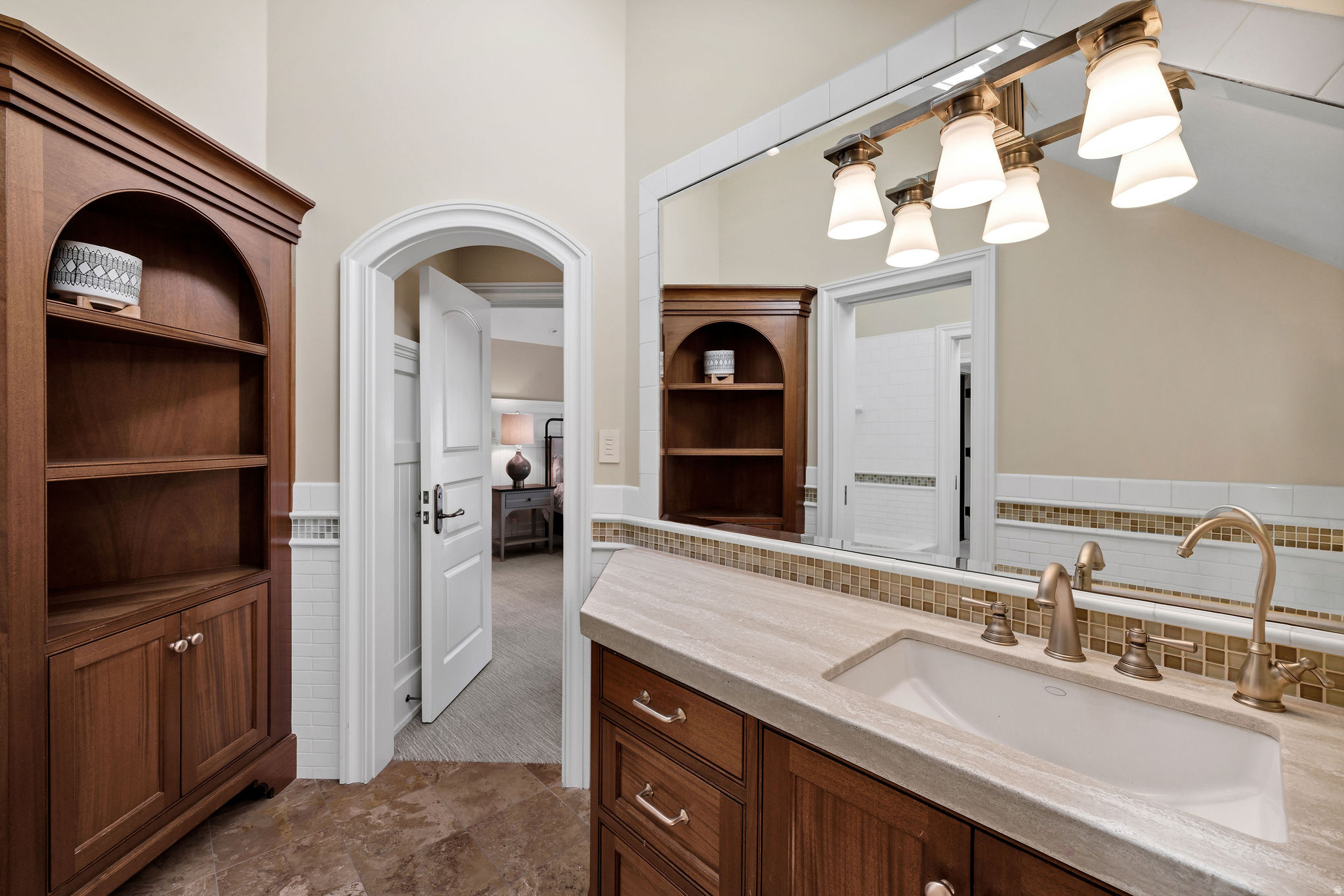 main property photo 84