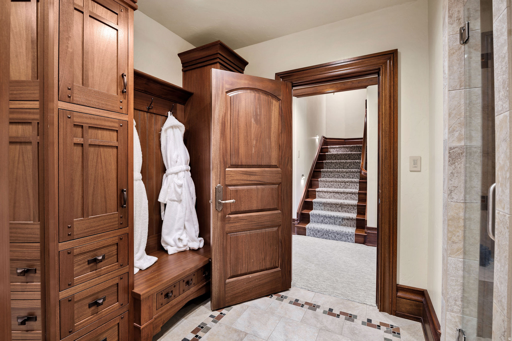 main property photo 88