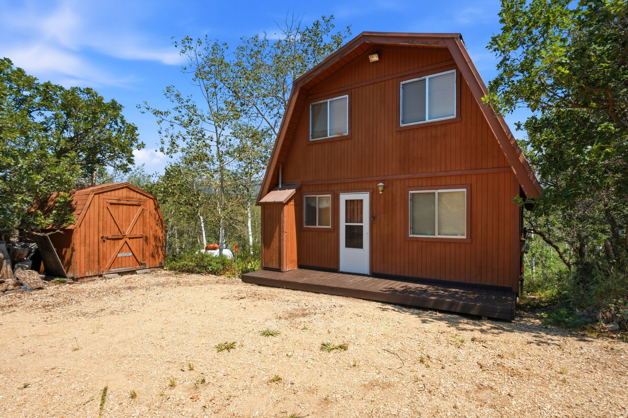 main property photo 32