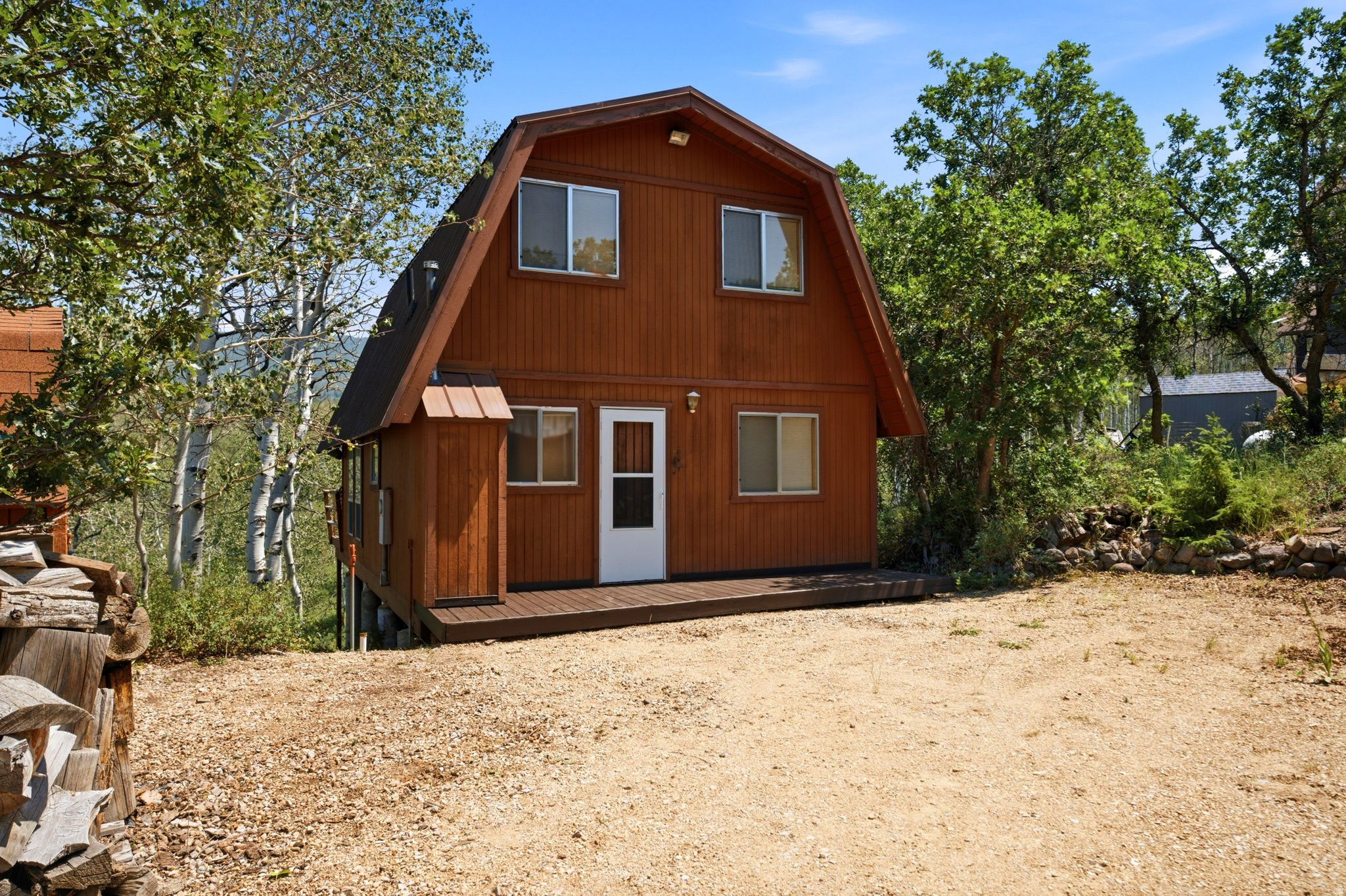 main property photo 35
