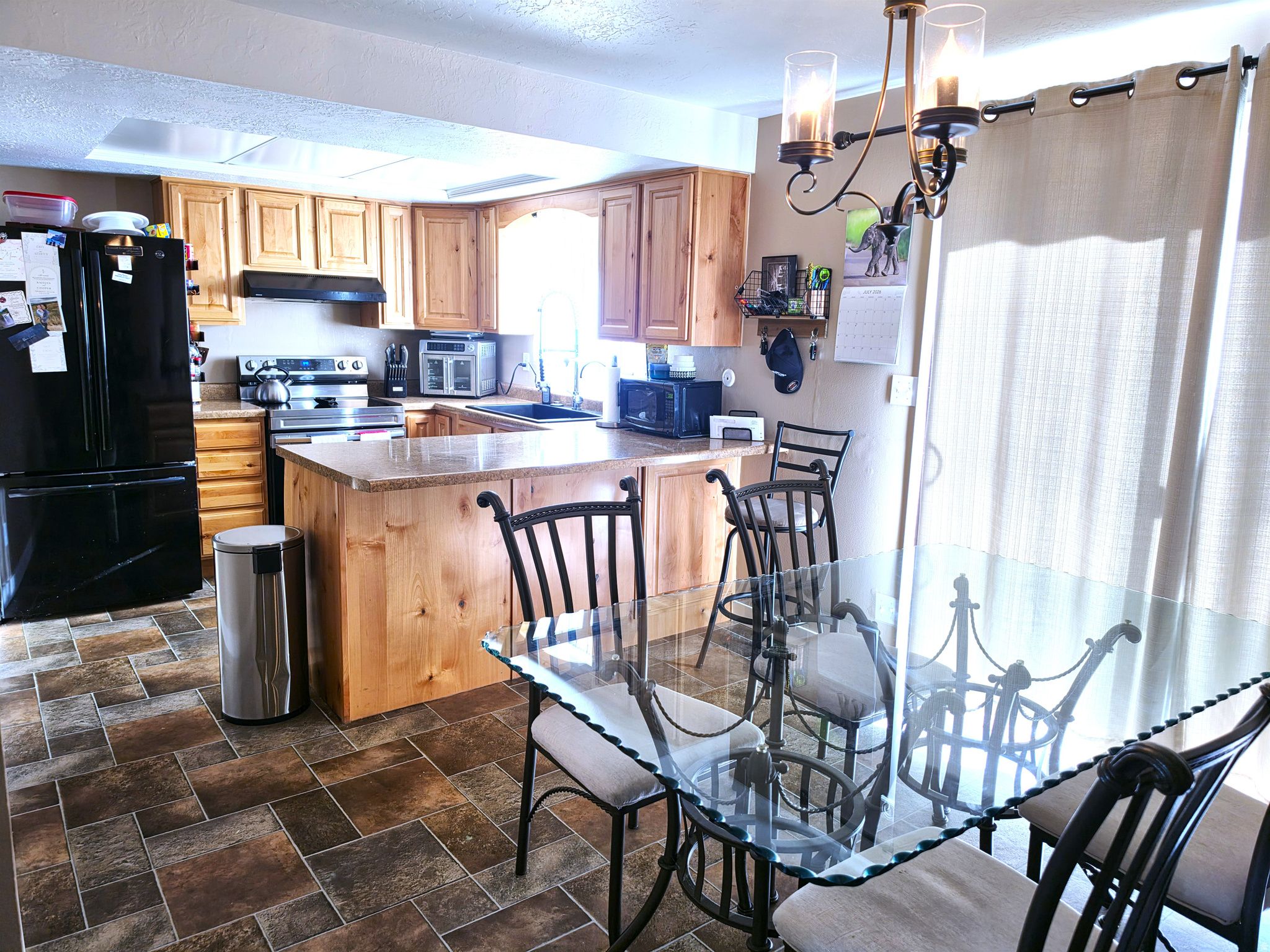main property photo 11