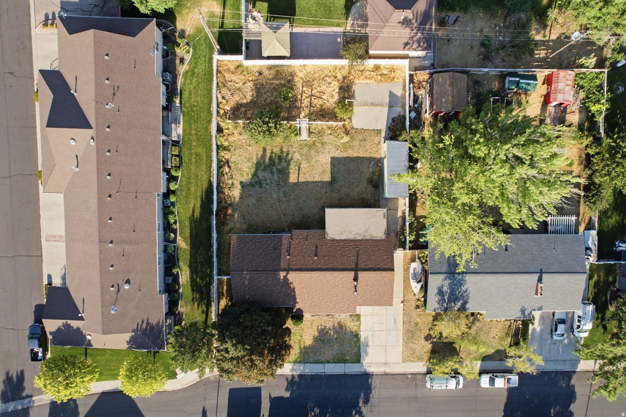 main property photo 58
