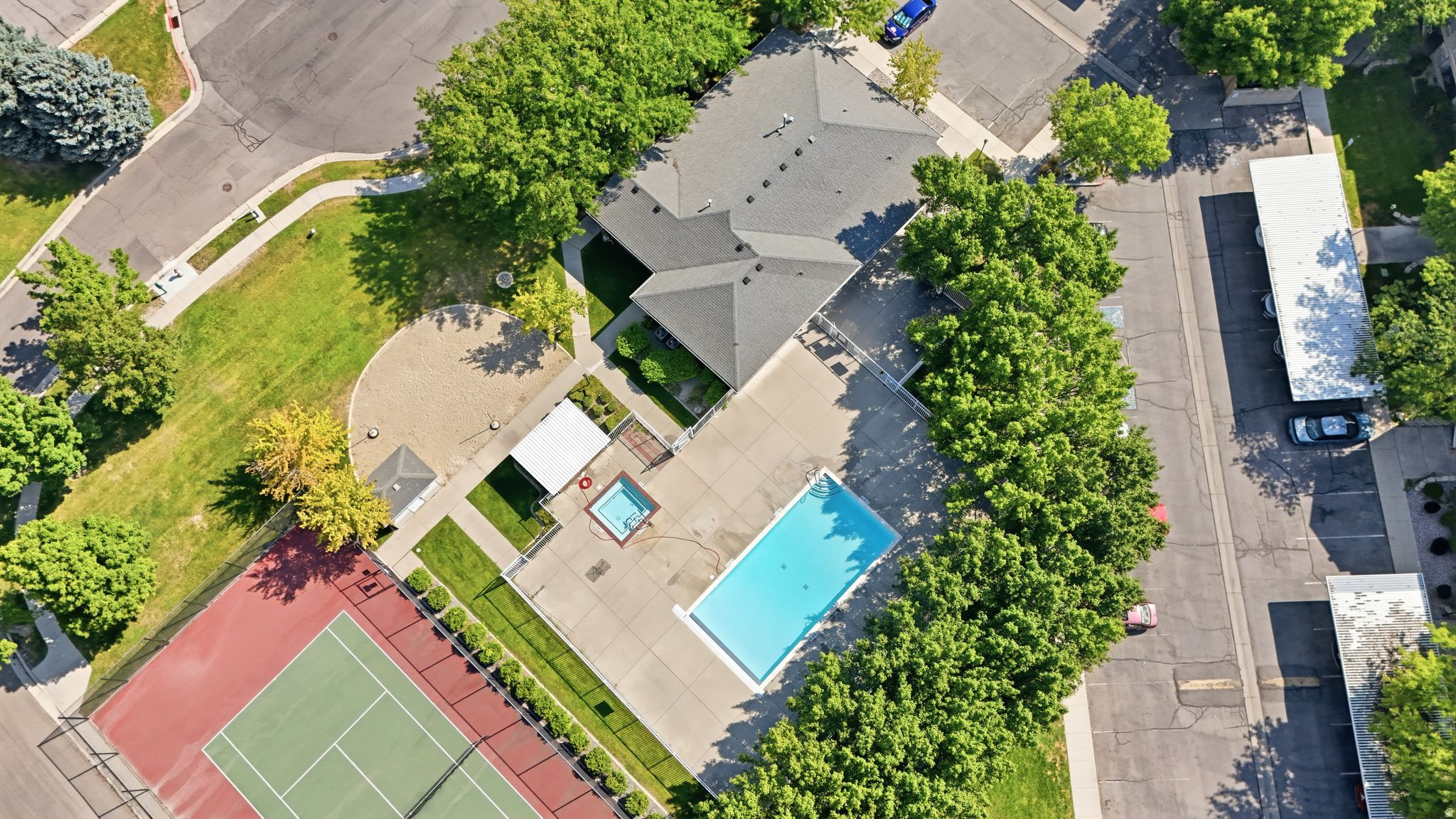 main property photo 51