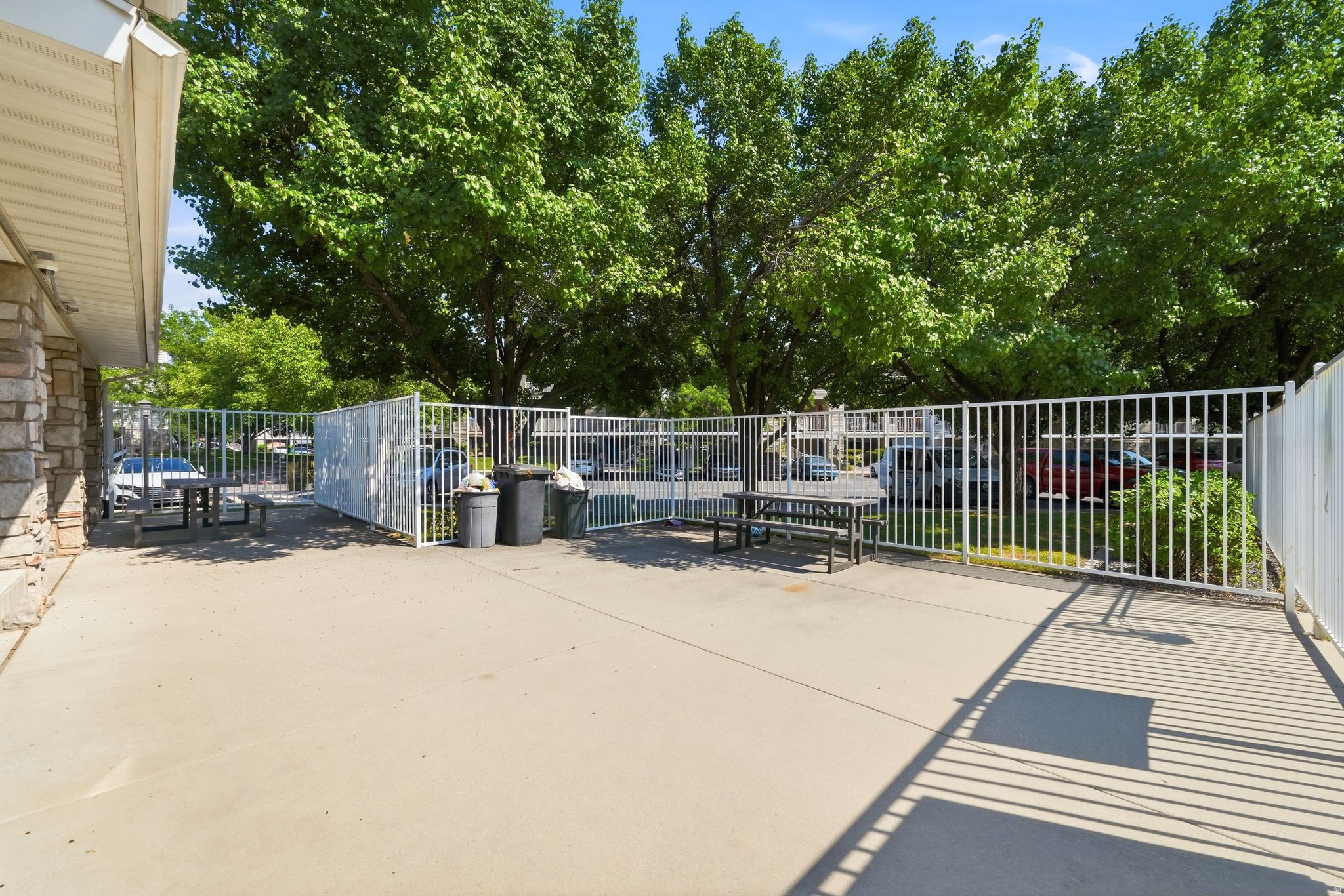 main property photo 59