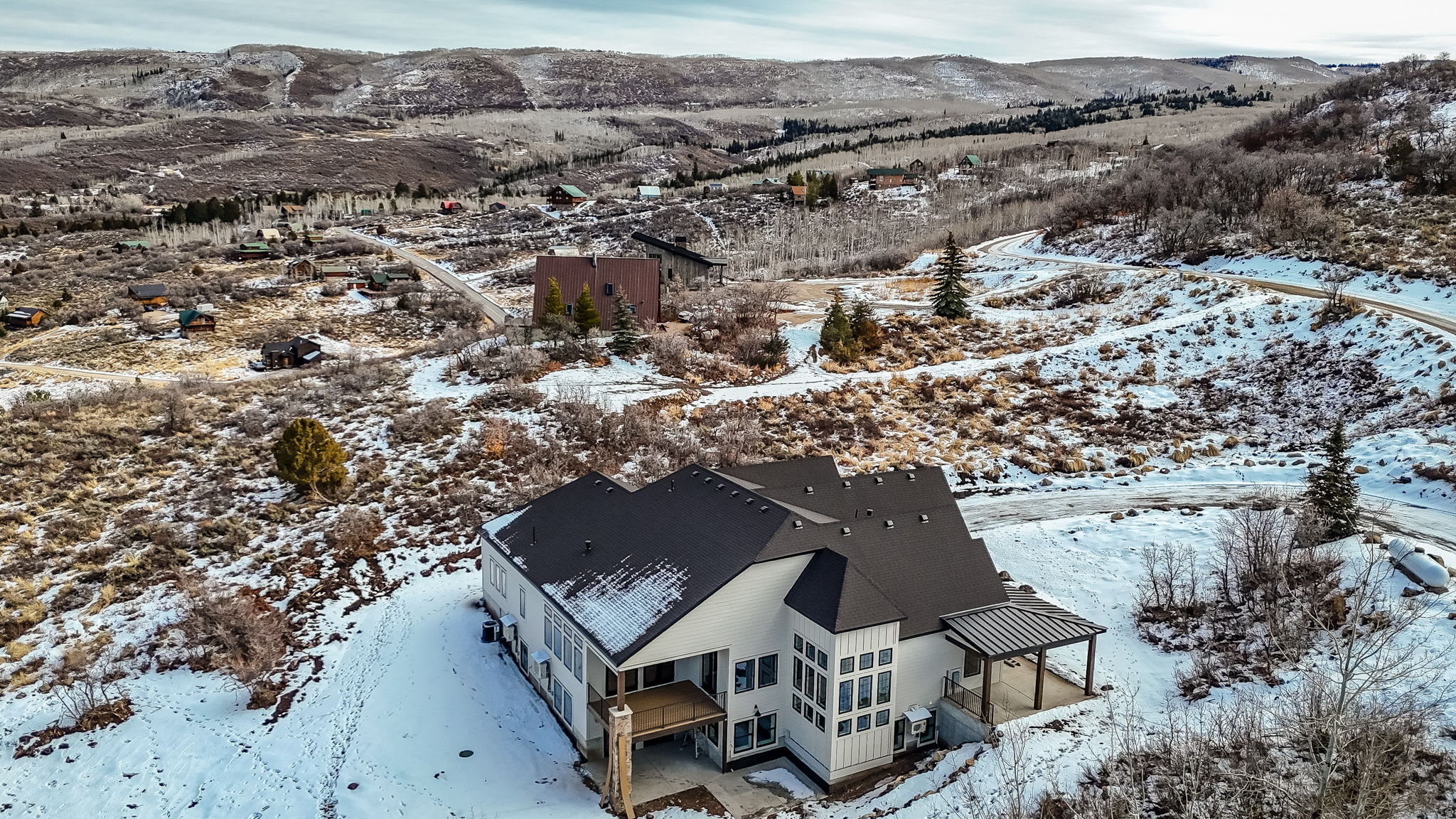 main property photo 33