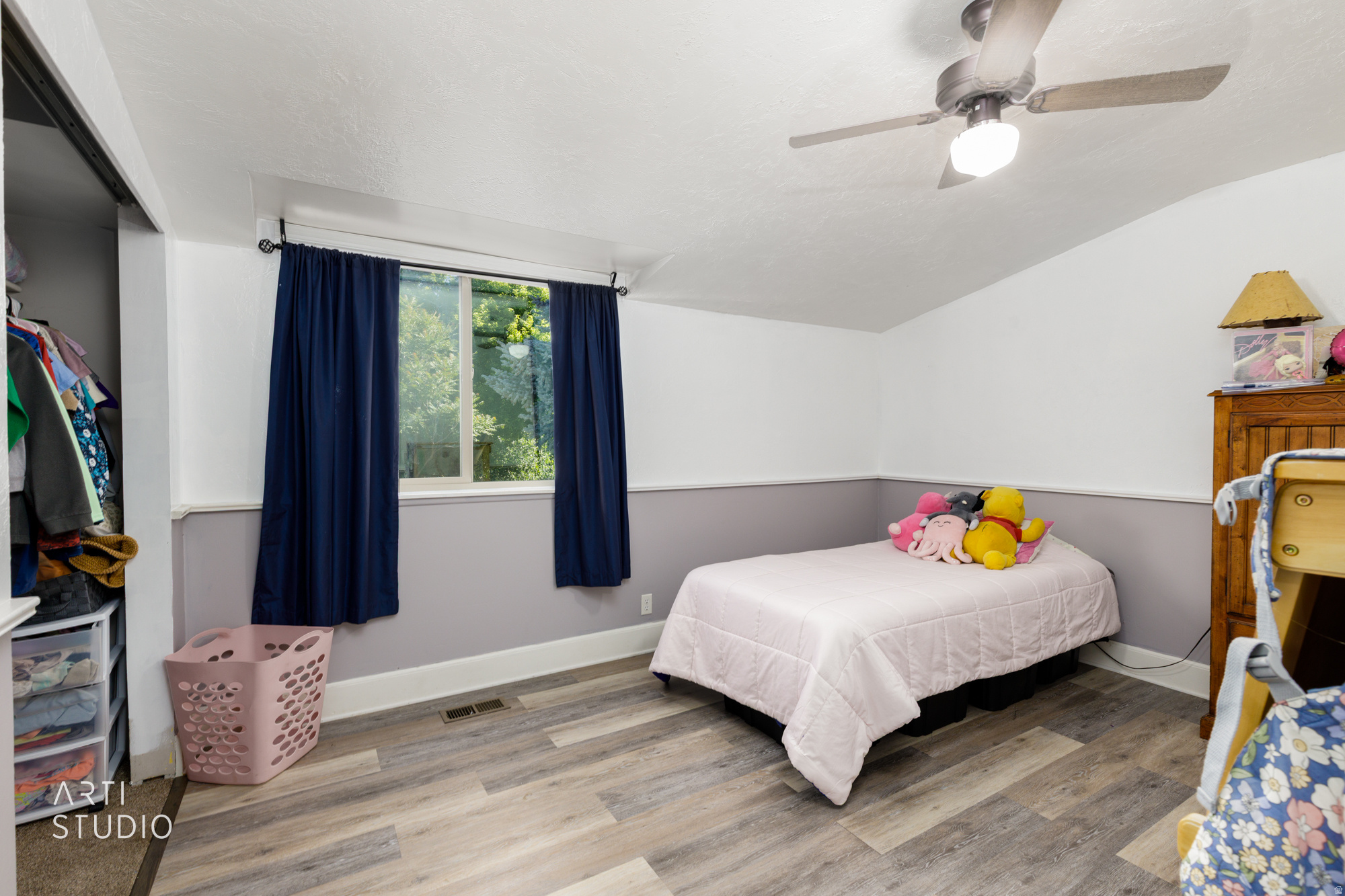 main property photo 19