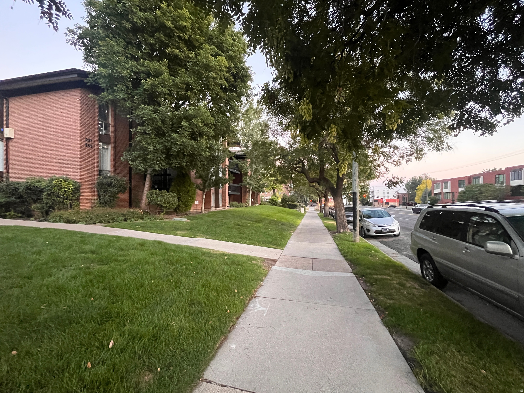 main property photo 19