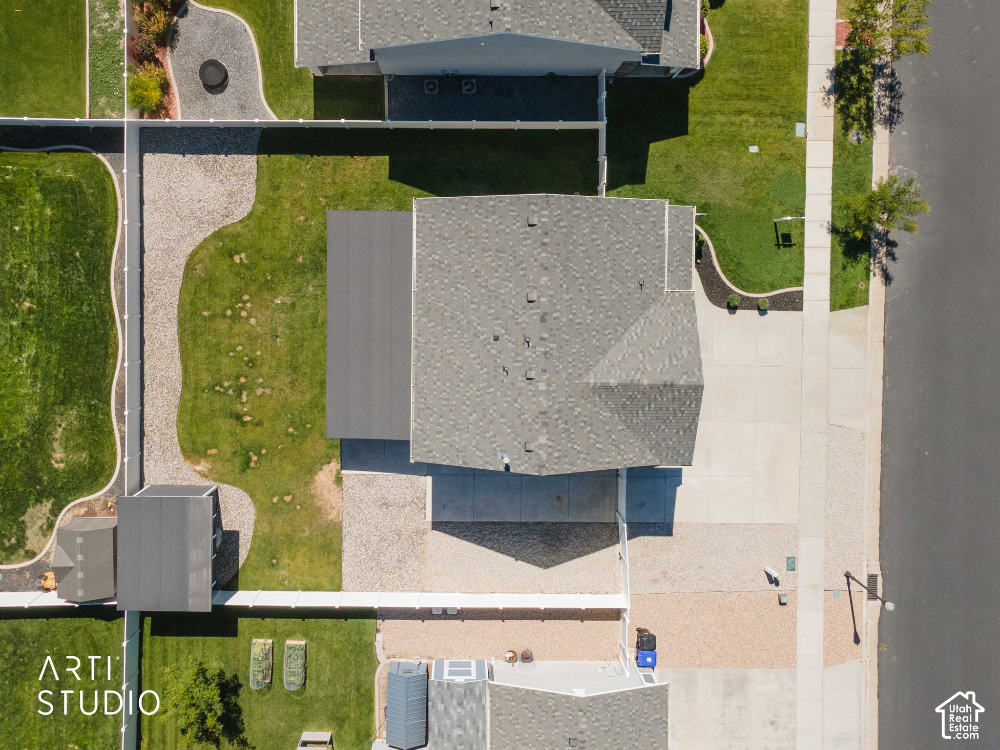 main property photo 49