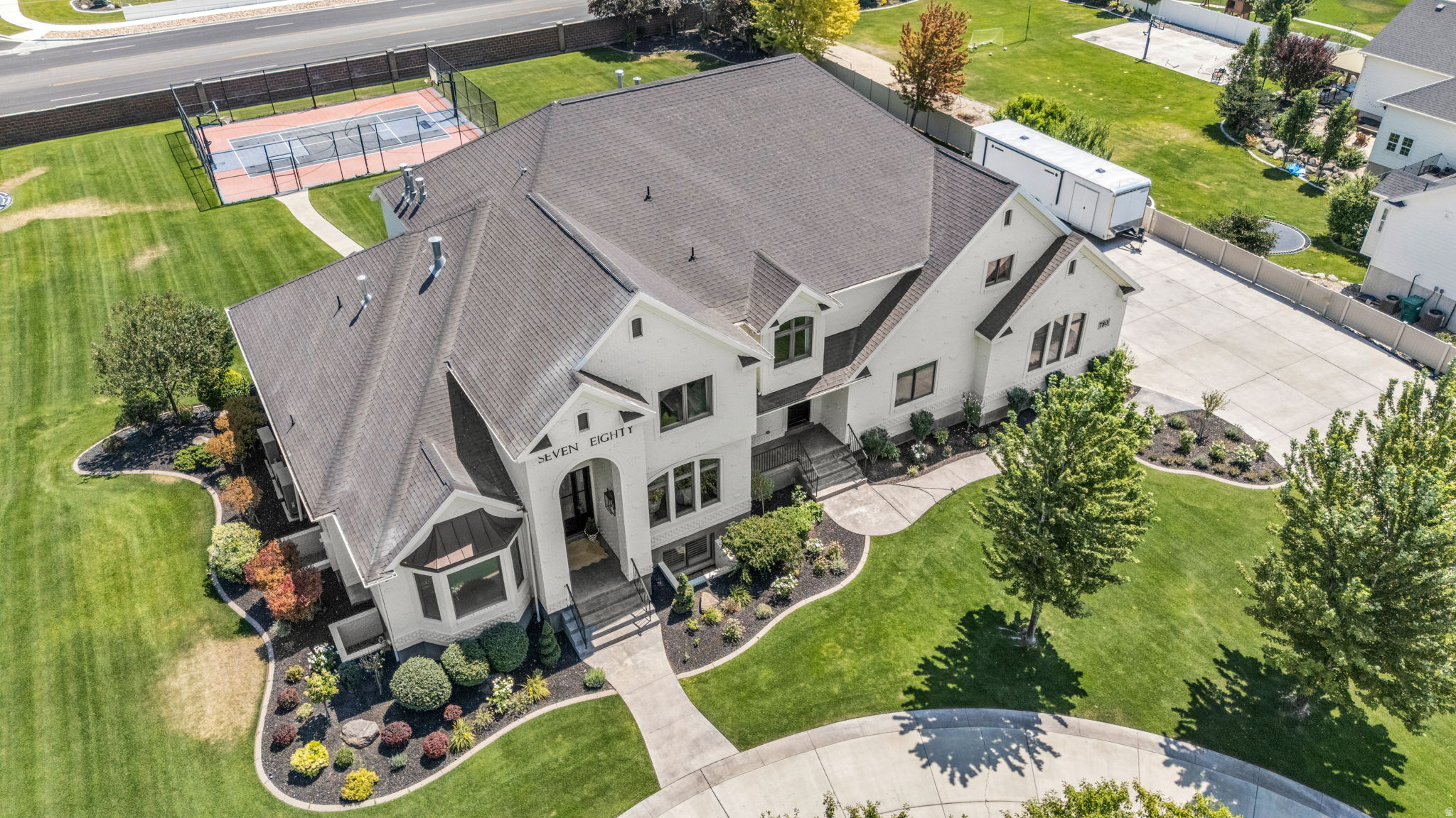 main property photo 45