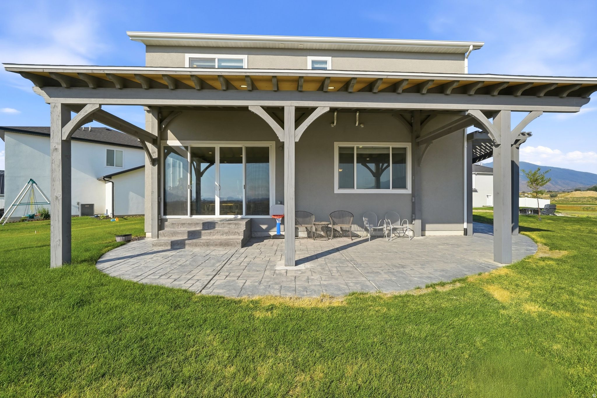 main property photo 29