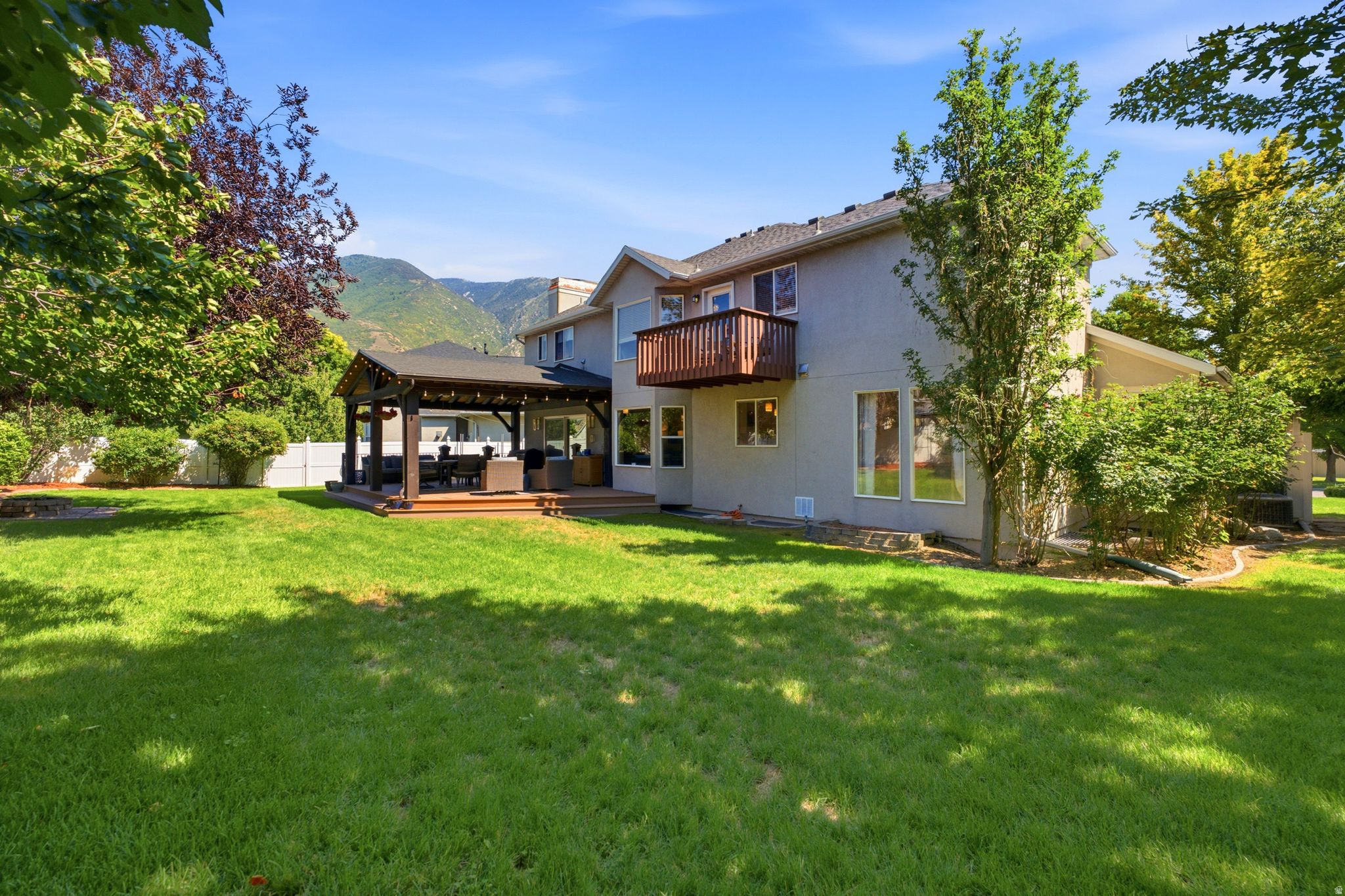 main property photo 59