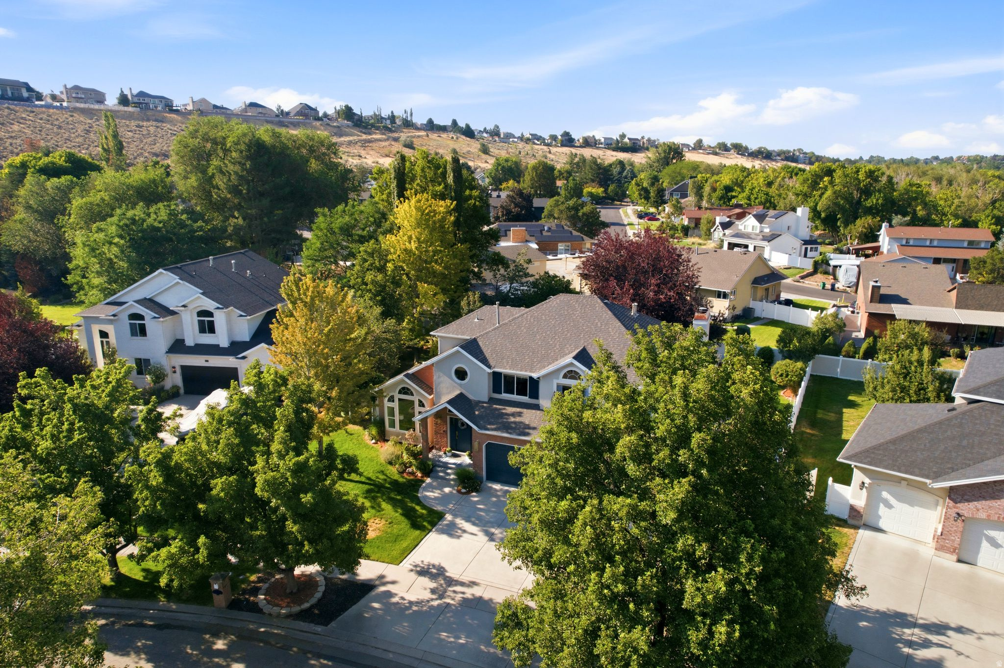 main property photo 78