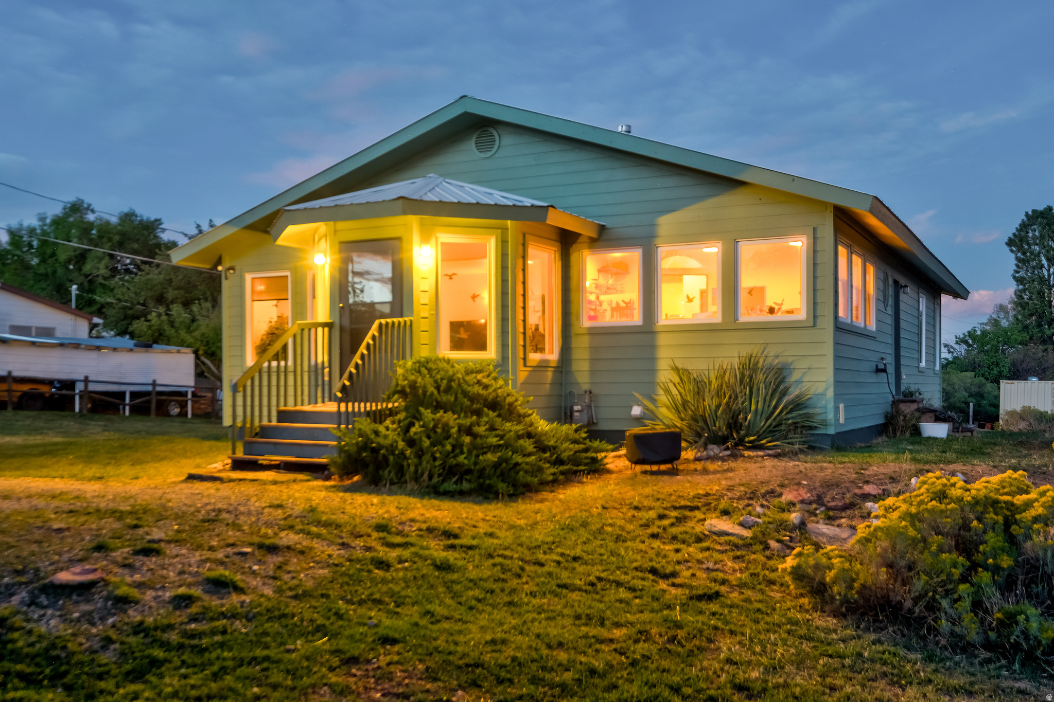 main property photo 50