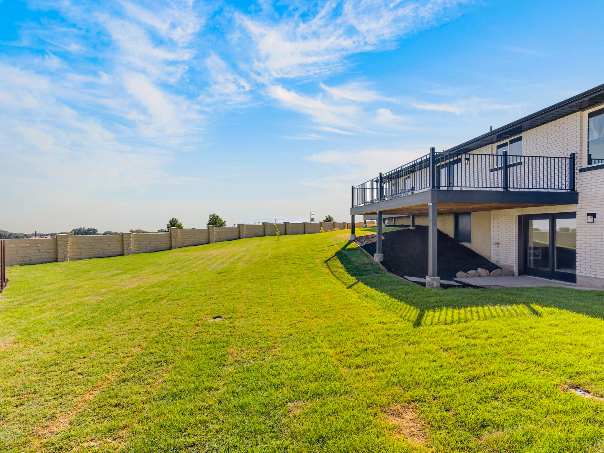 main property photo 58
