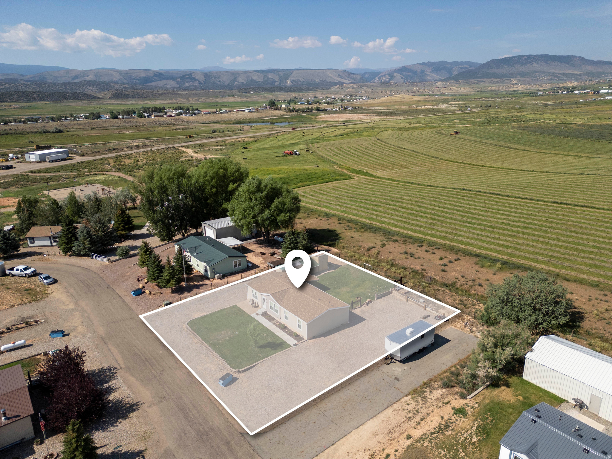 main property photo 4