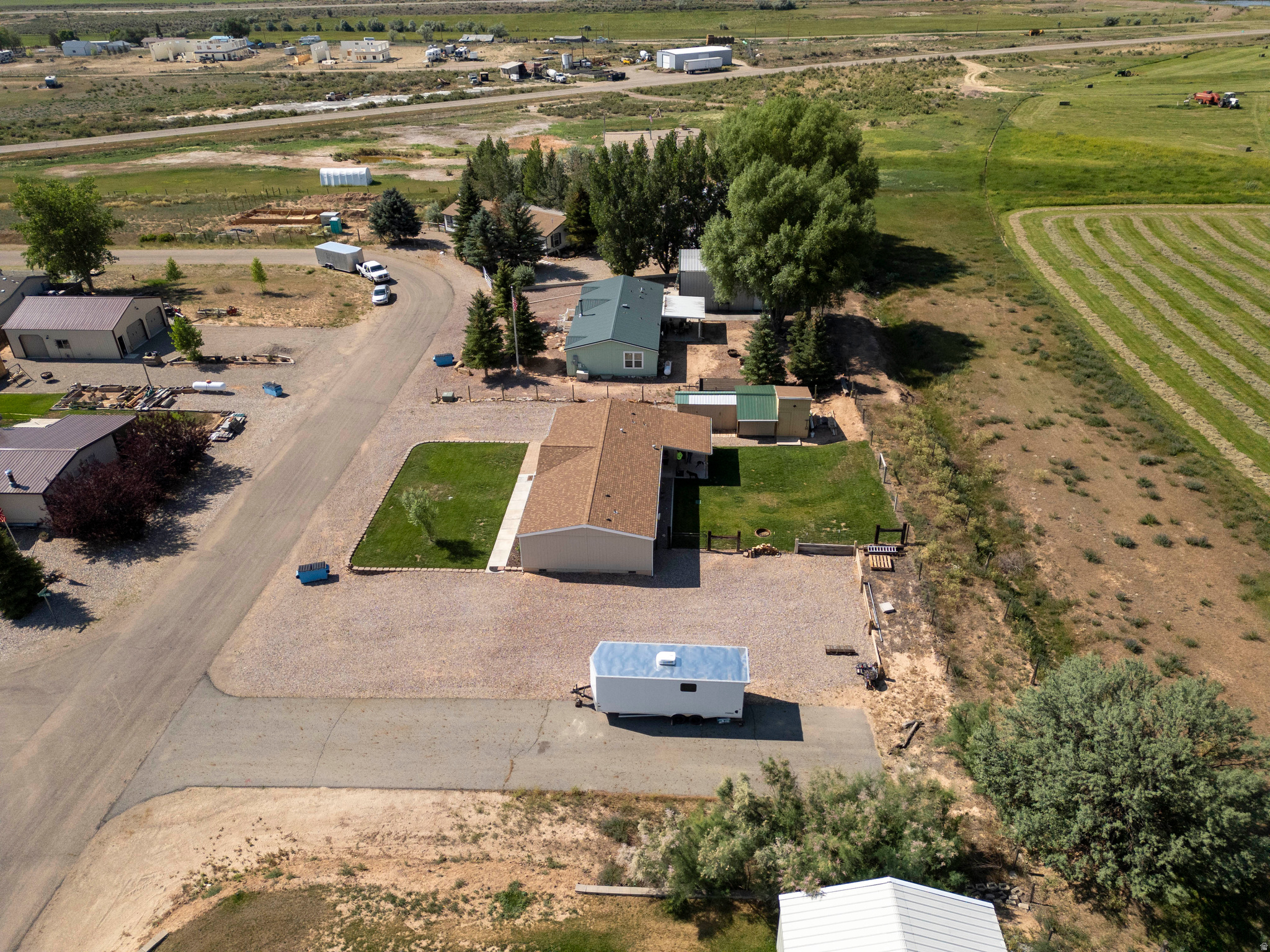 main property photo 7