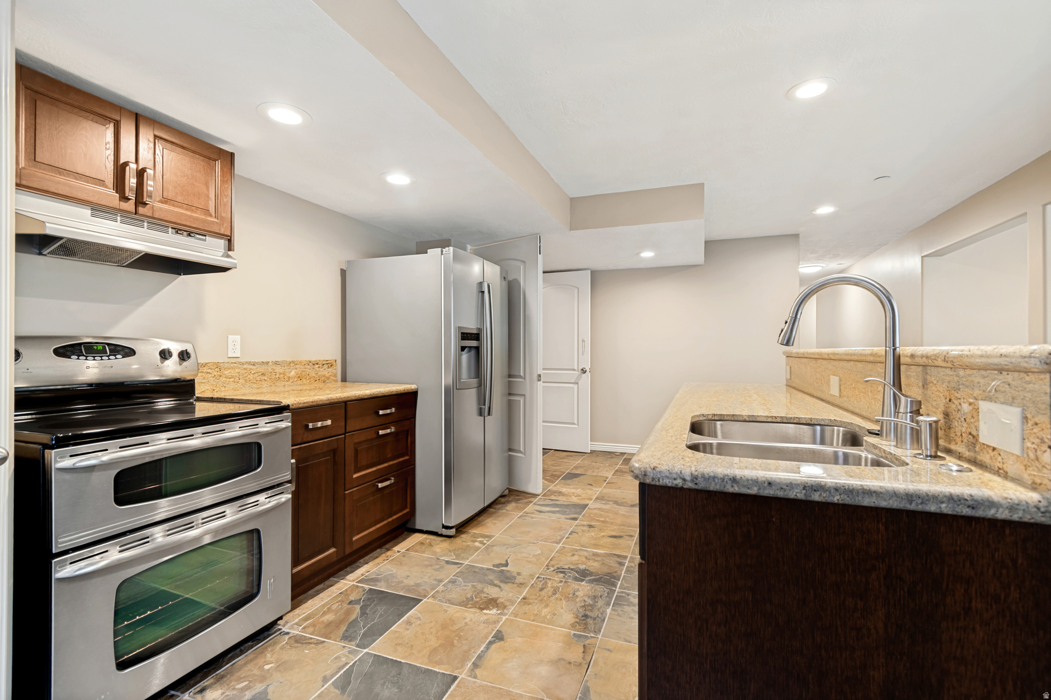 main property photo 62