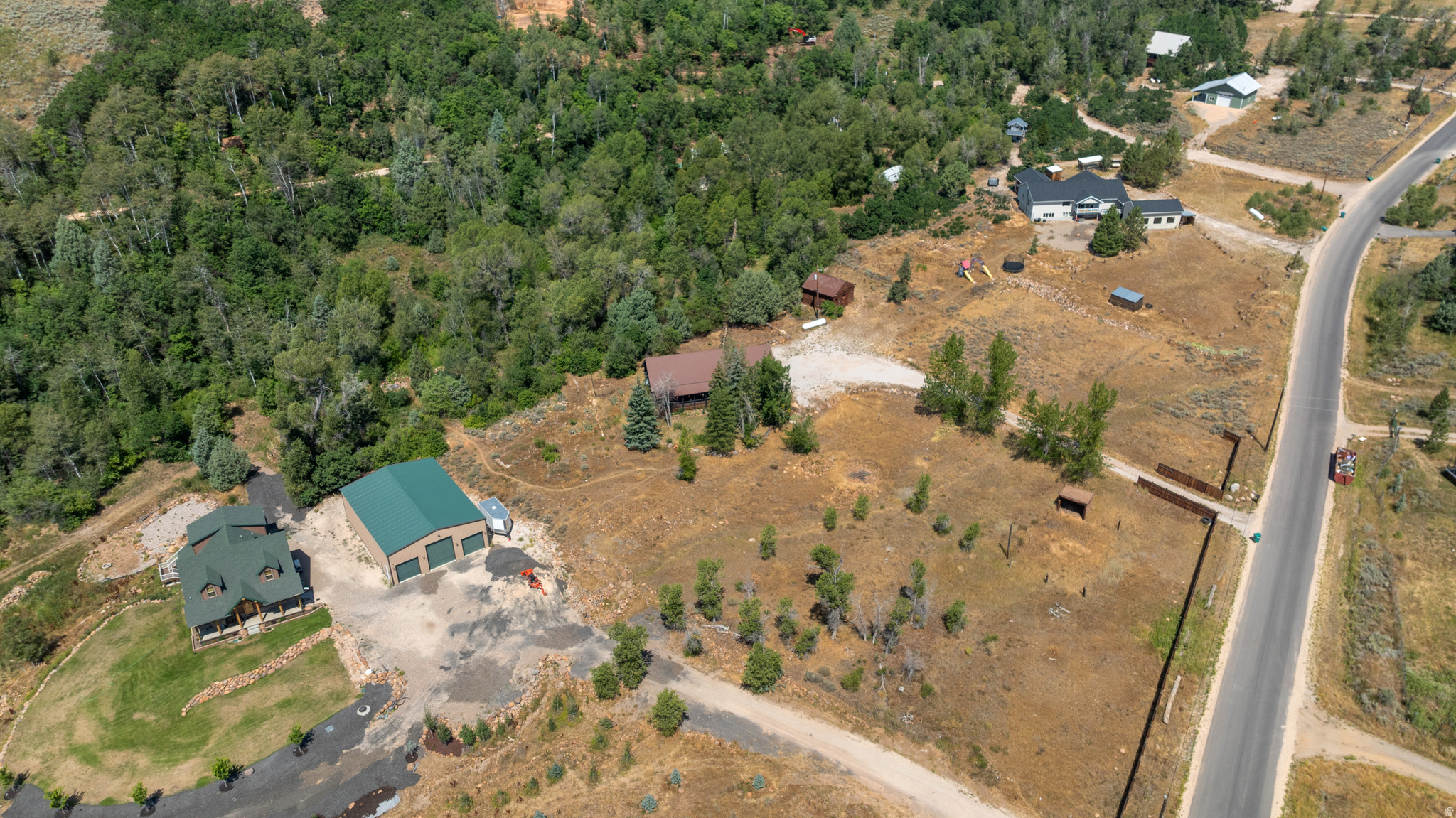 main property photo 47