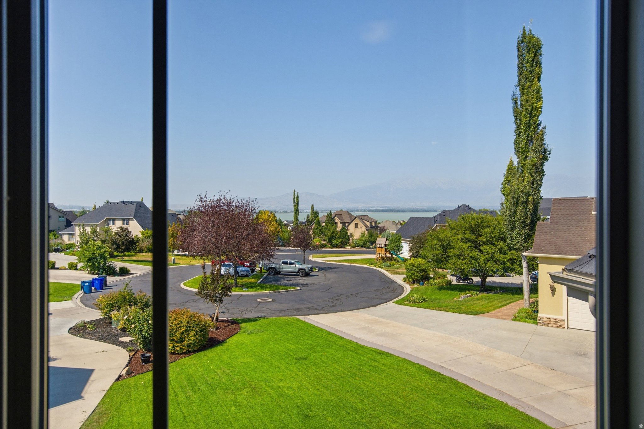 main property photo 49