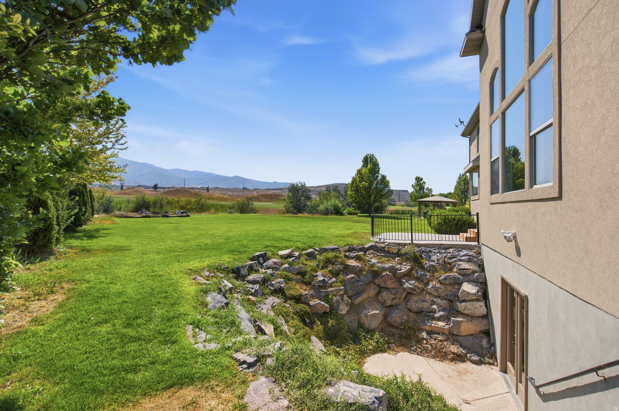 main property photo 61