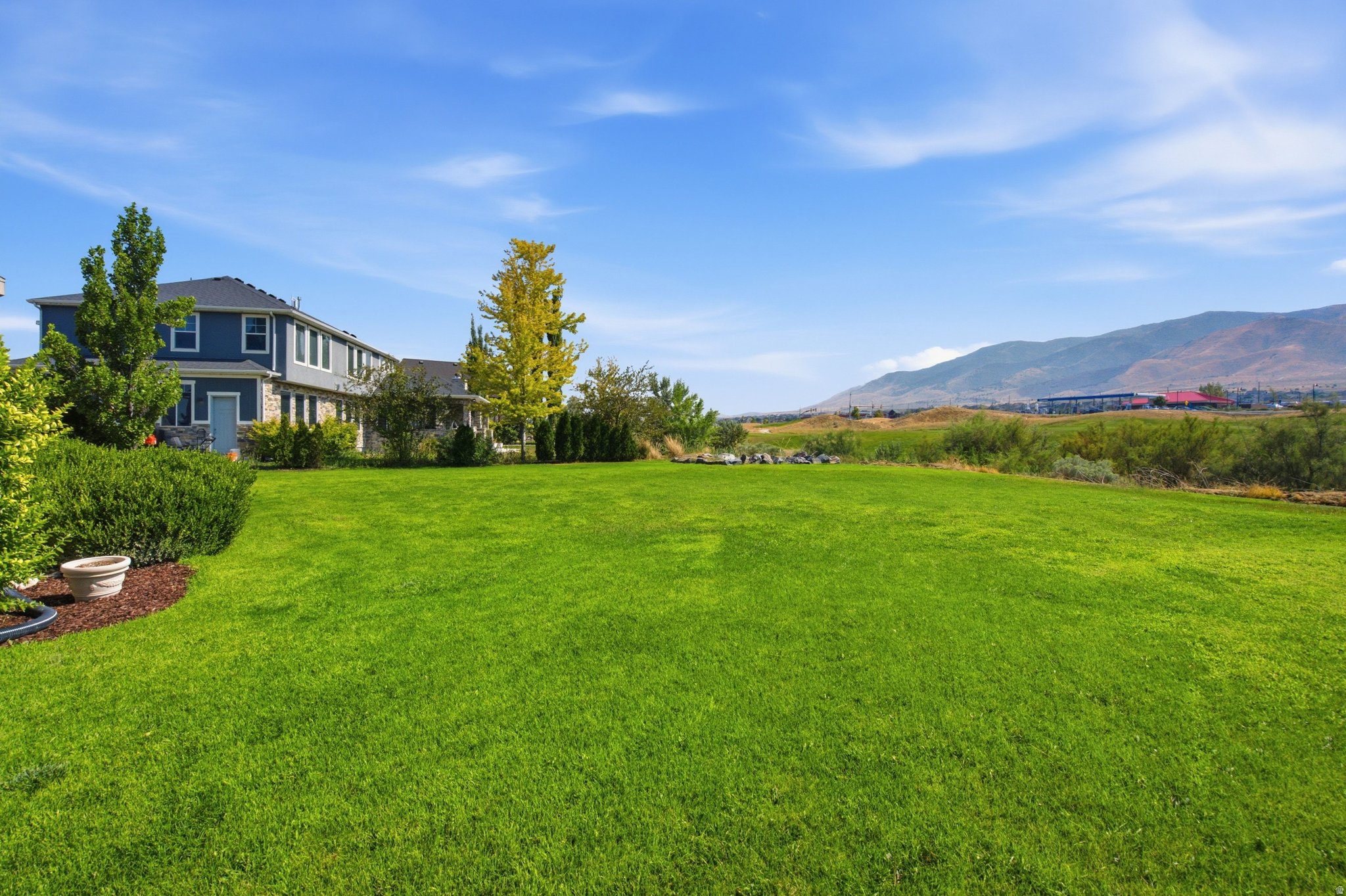 main property photo 64