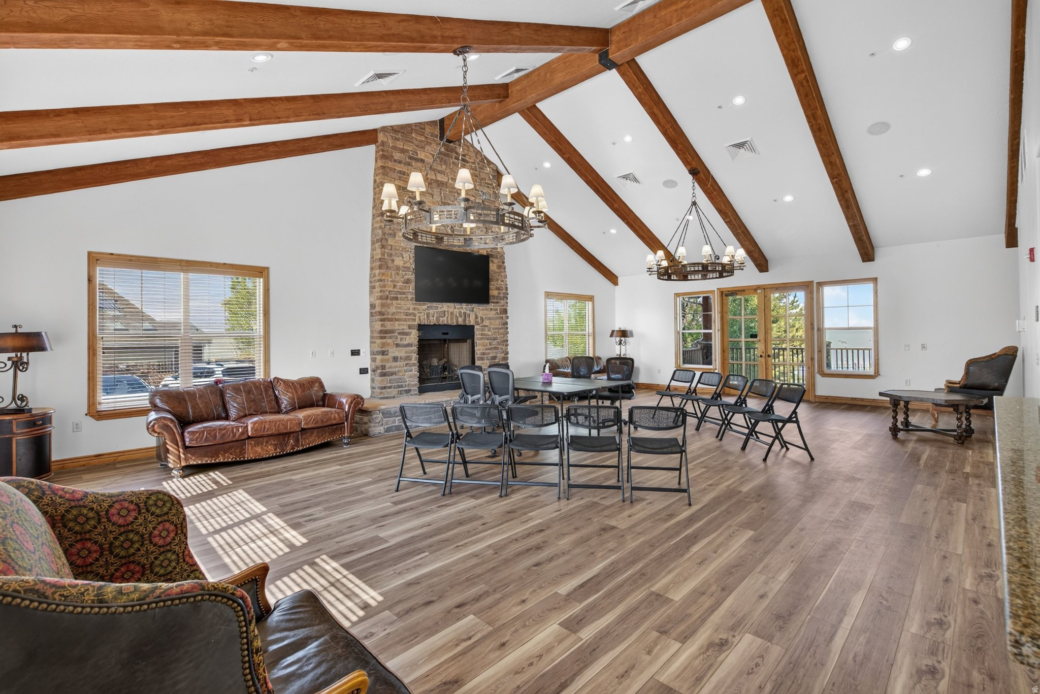 main property photo 80