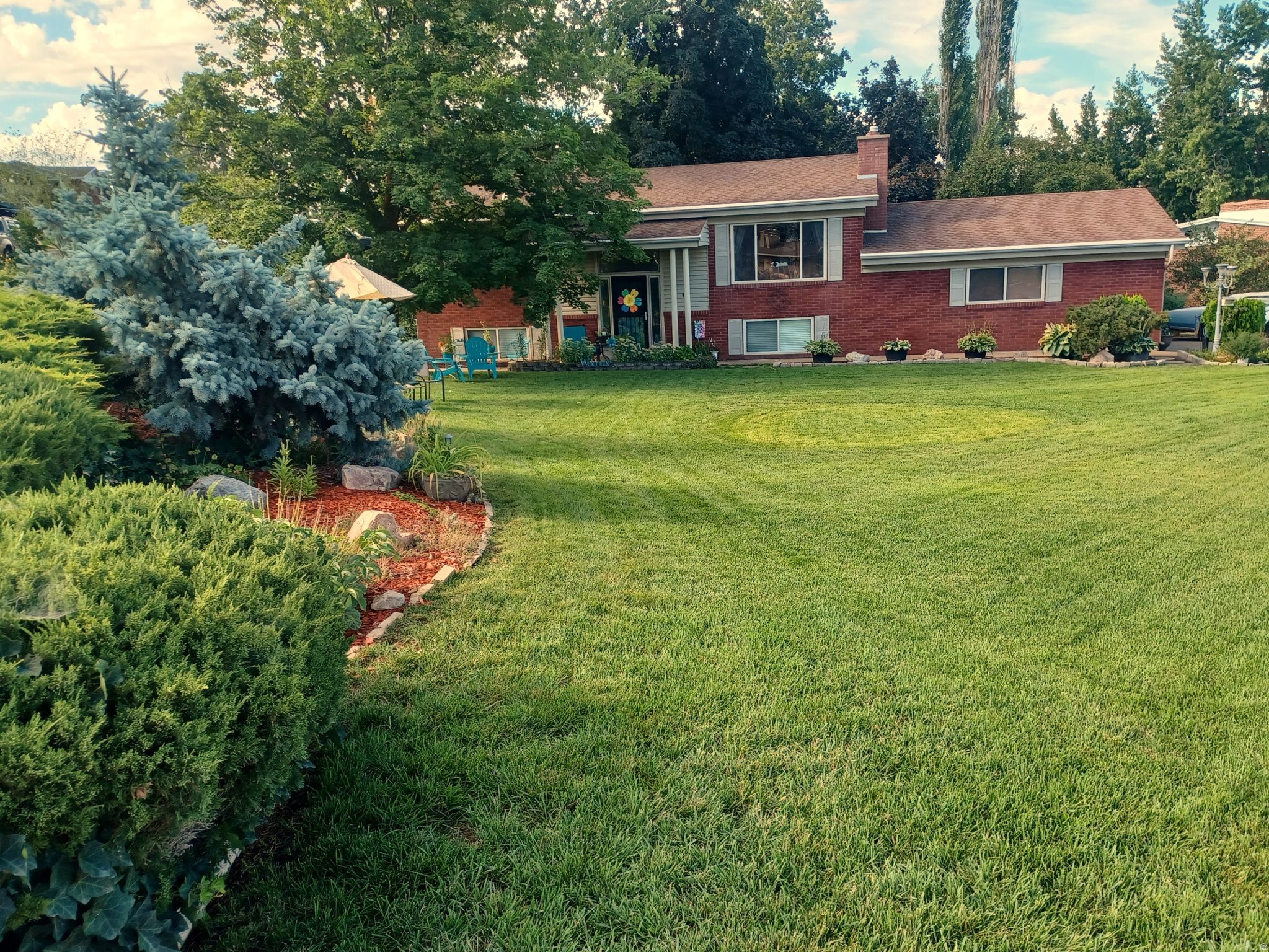 main property photo 29