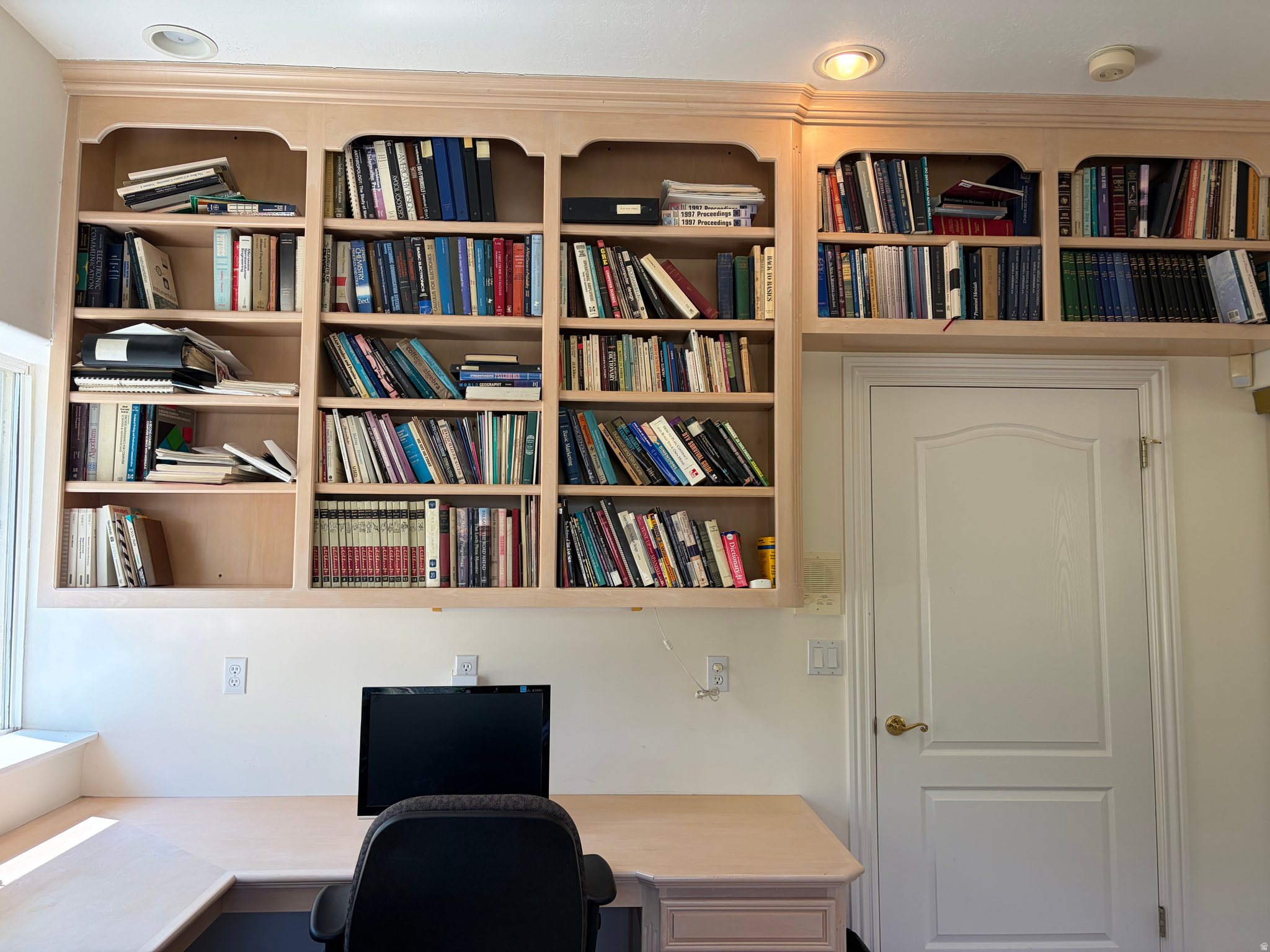 main property photo 34