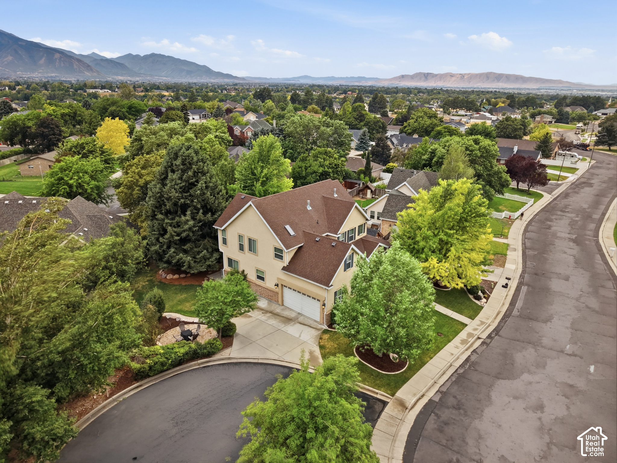 main property photo 65