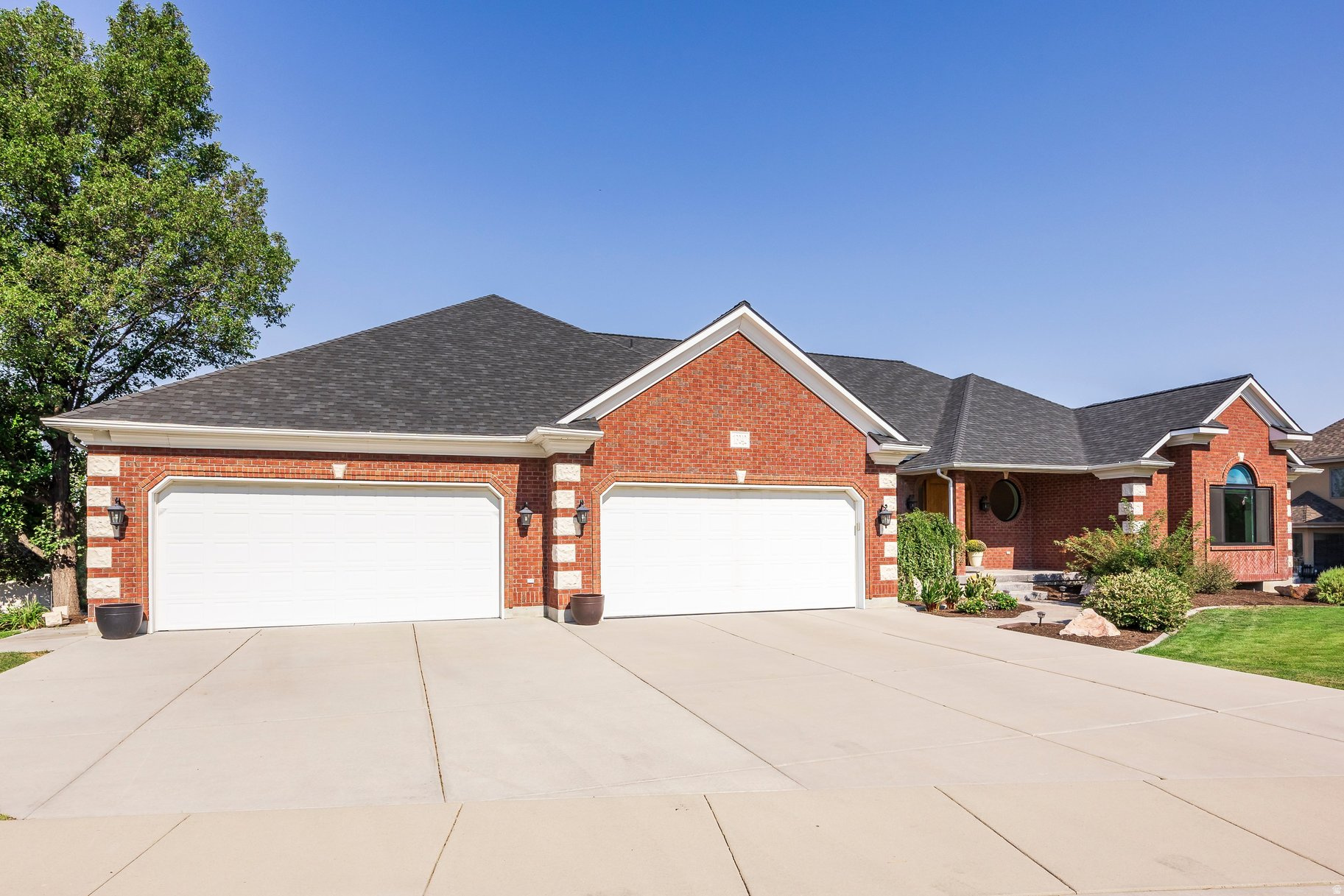 main property photo 66