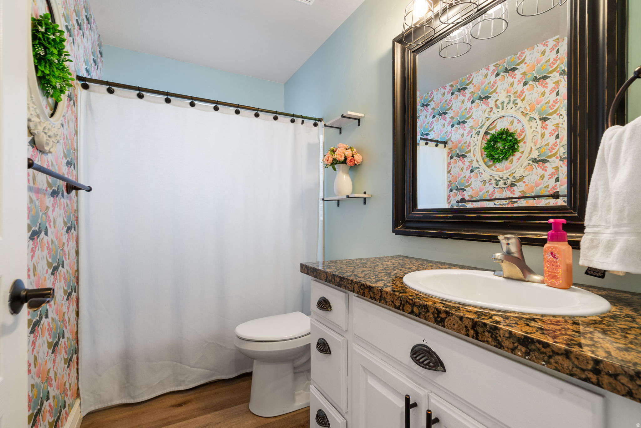 main property photo 24