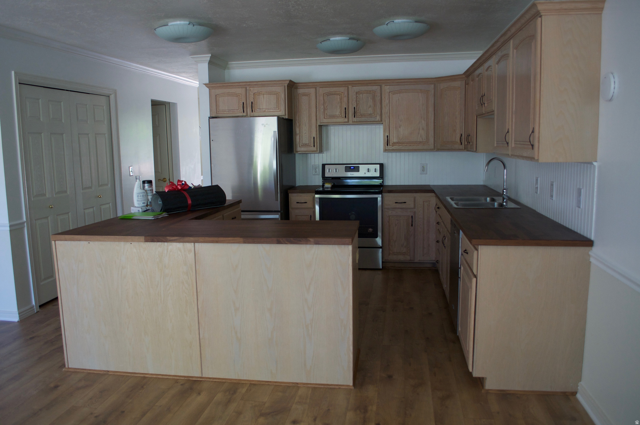 main property photo 10