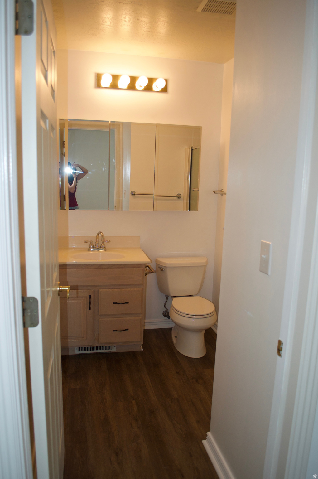 main property photo 16