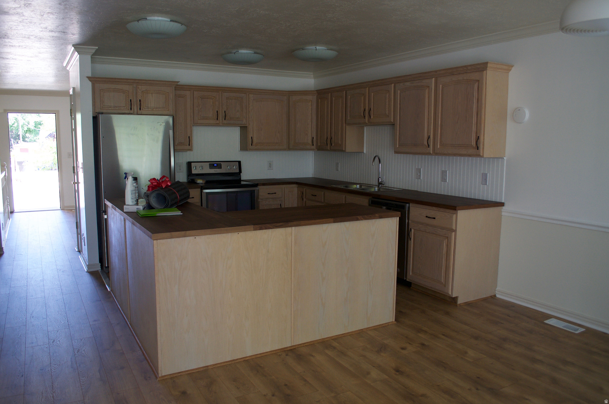 main property photo 26
