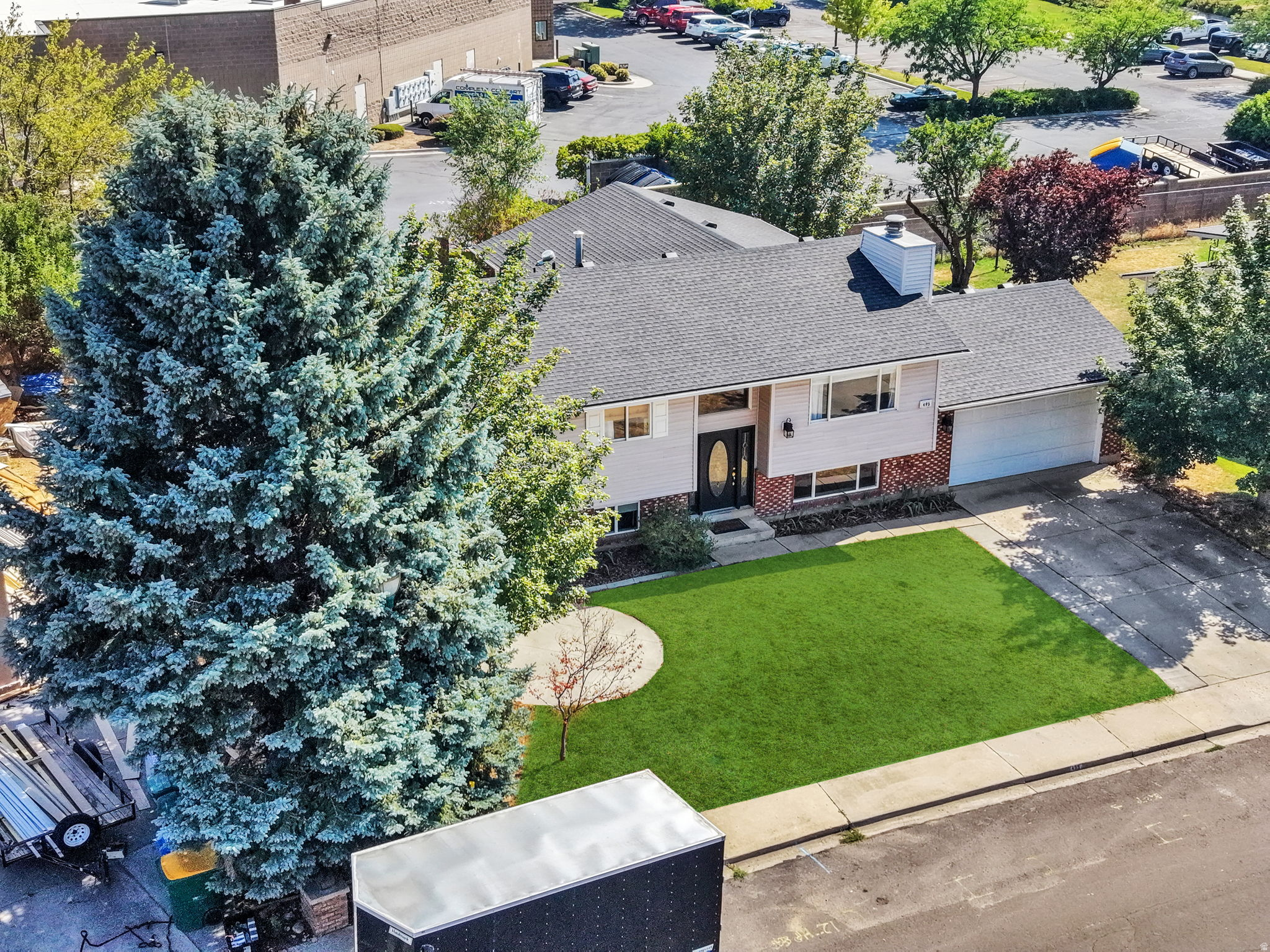 main property photo 39