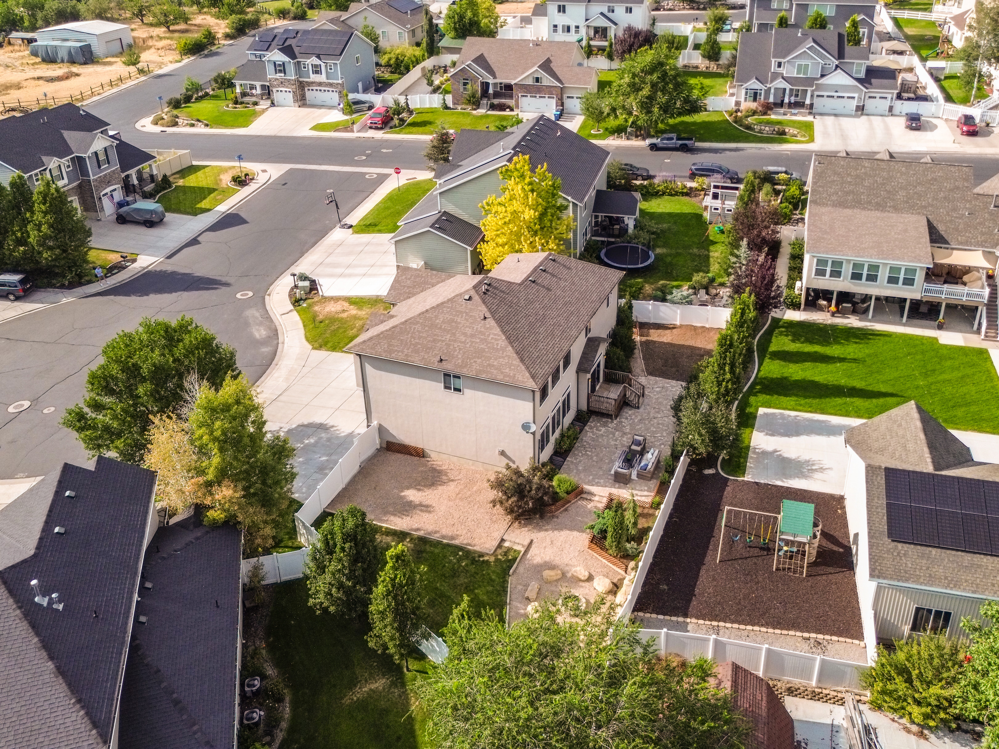 main property photo 47