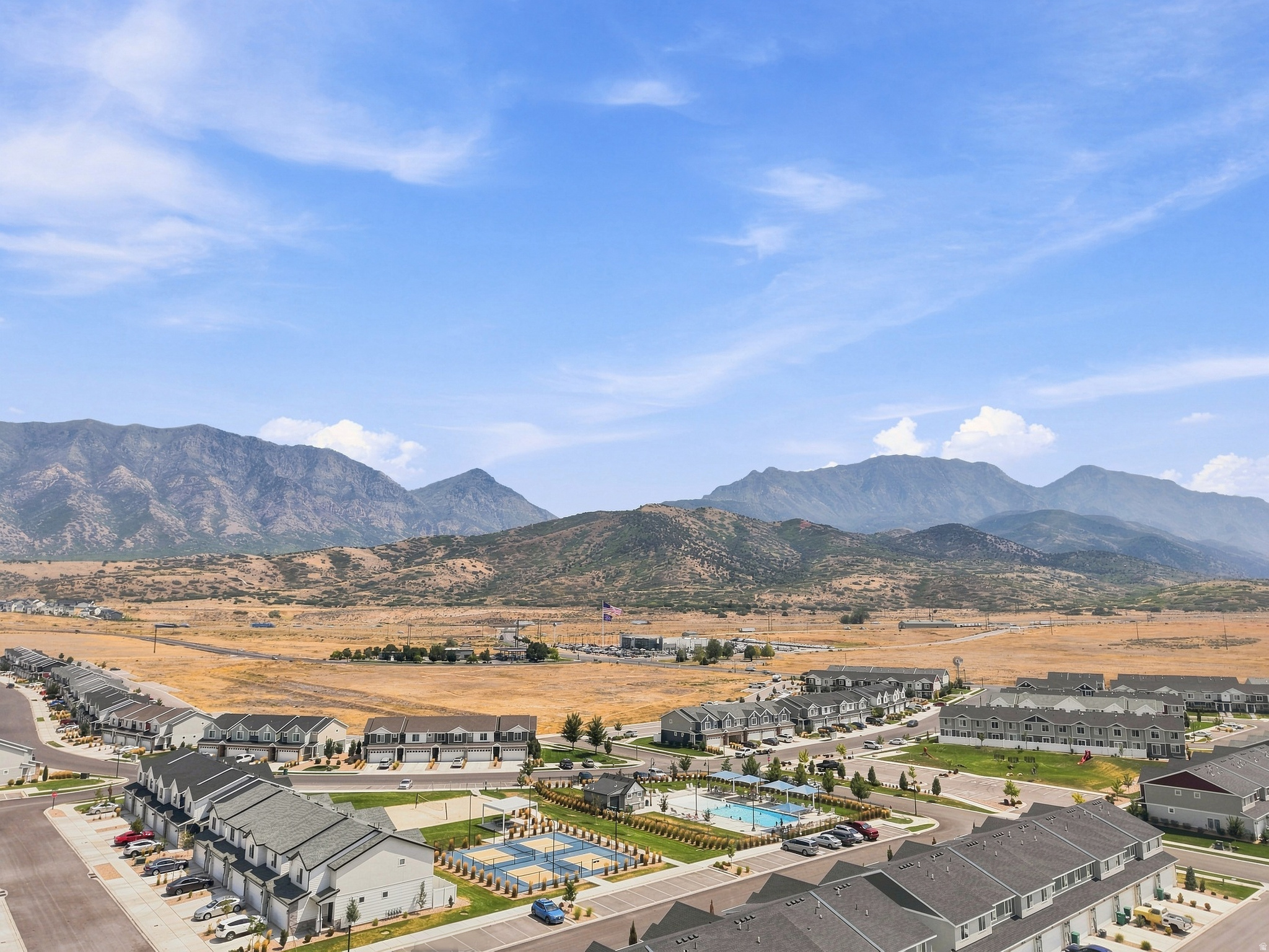 main property photo 27