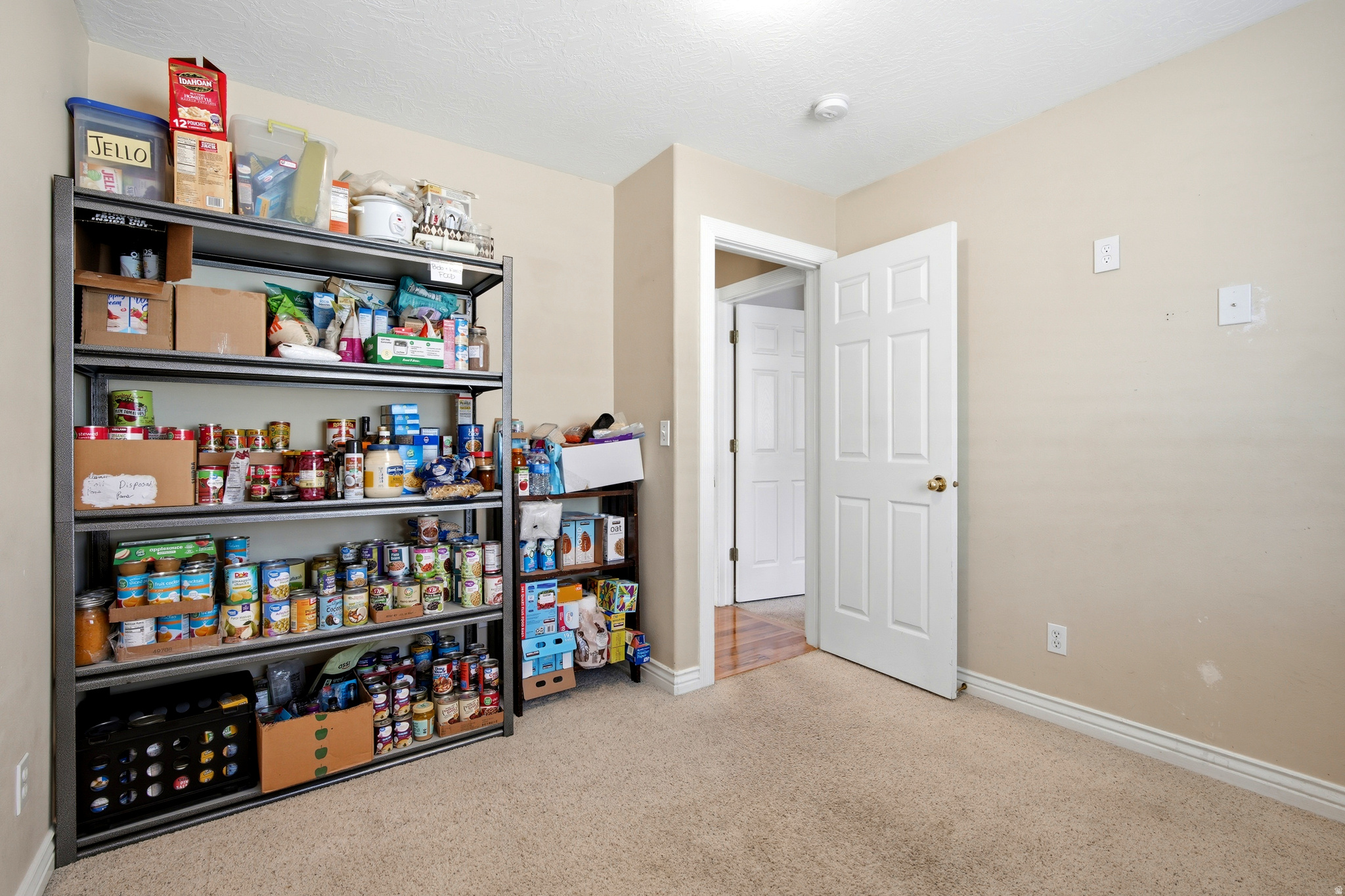 main property photo 34