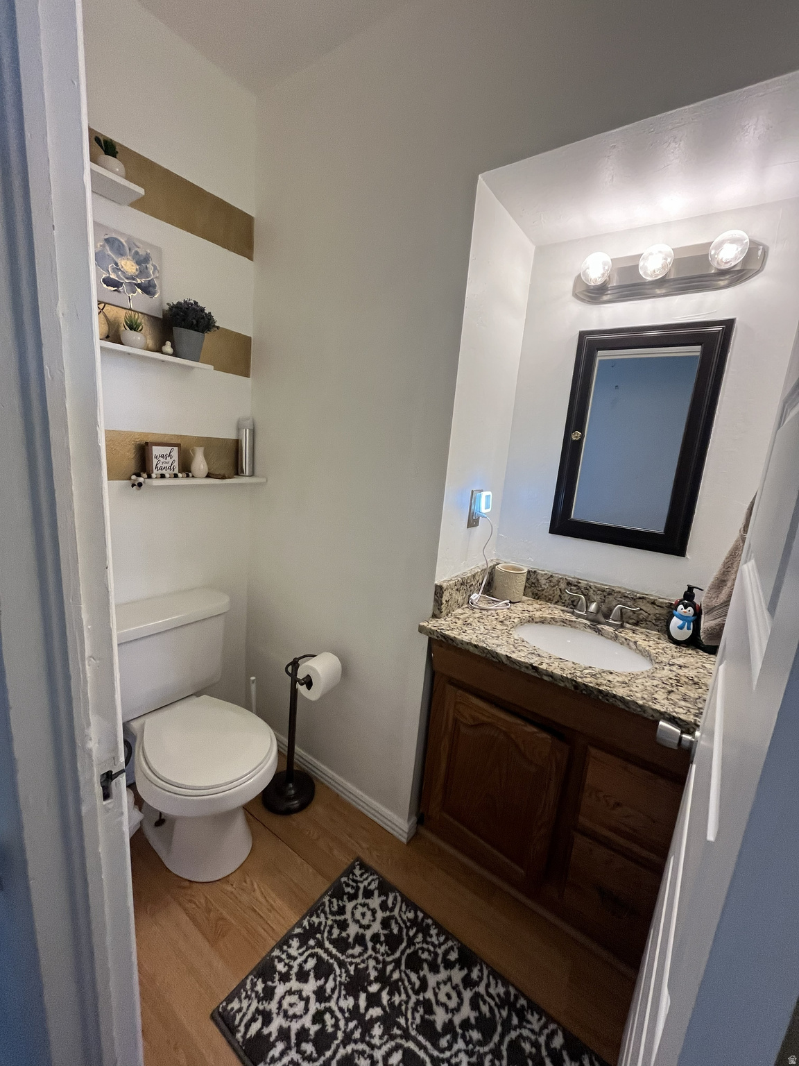 main property photo 10