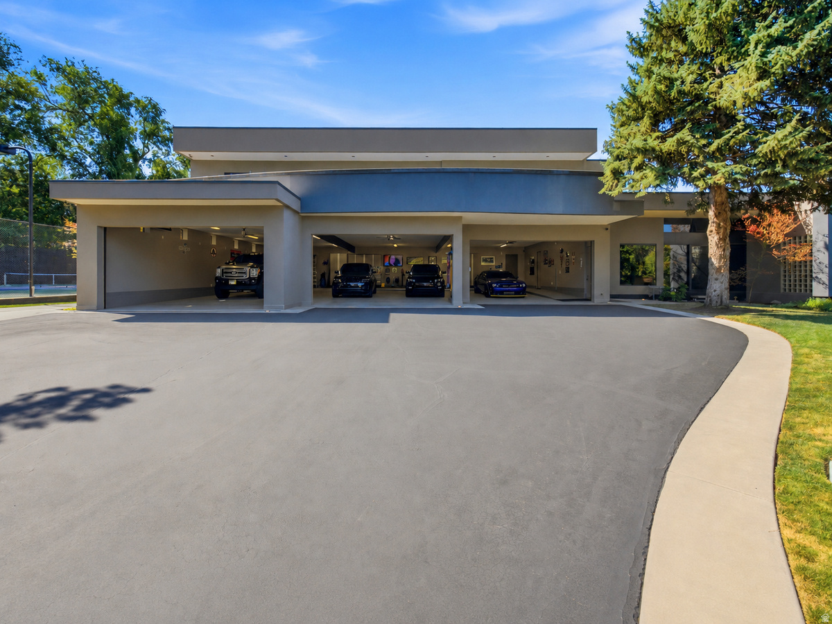 main property photo 50