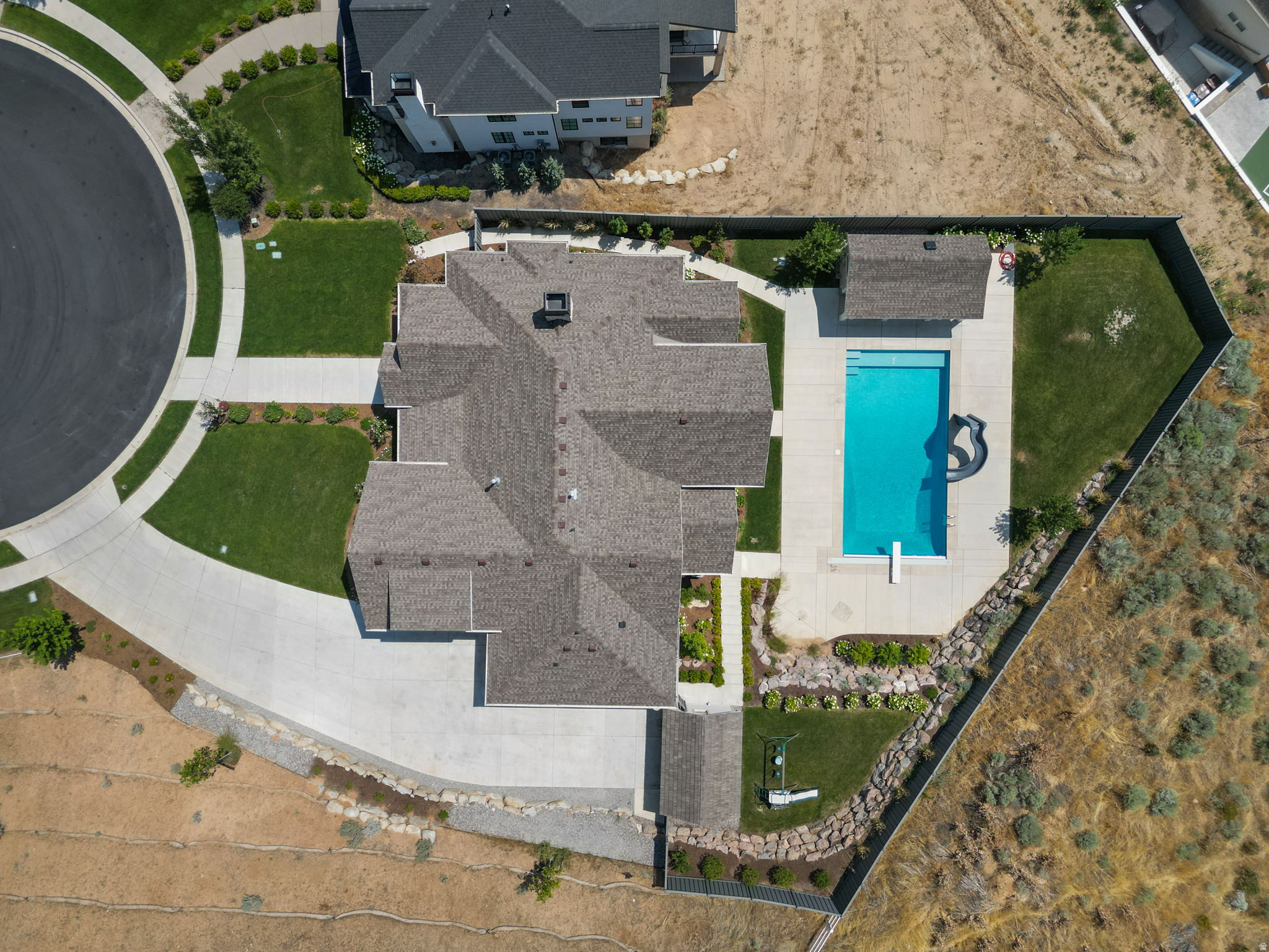 main property photo 64
