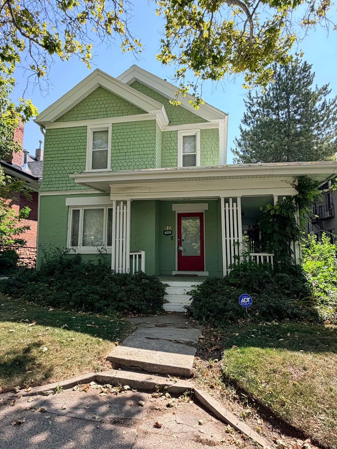 main property photo 2