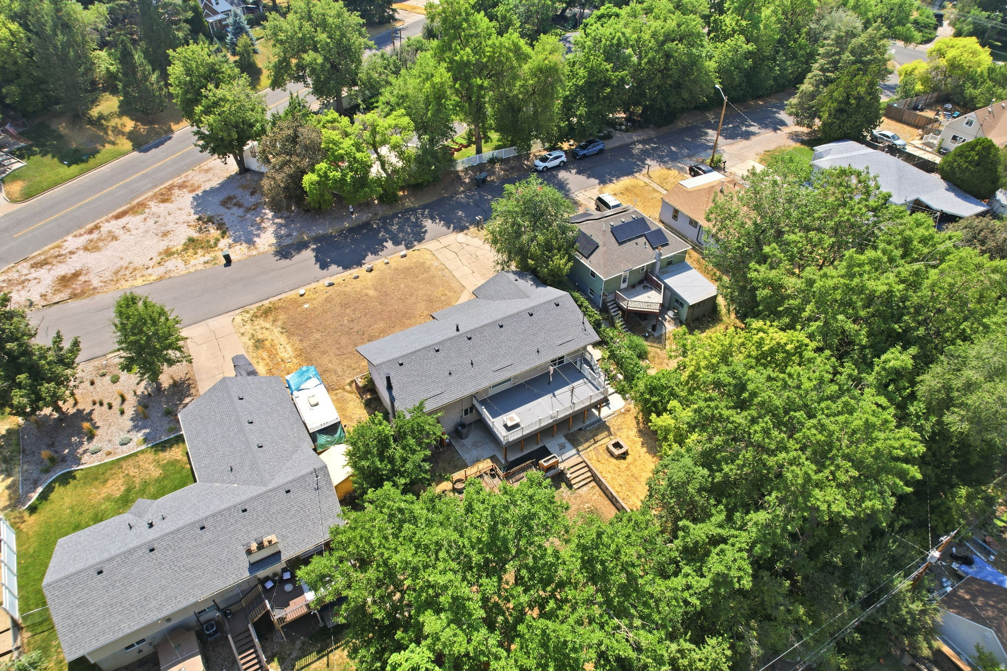 main property photo 24