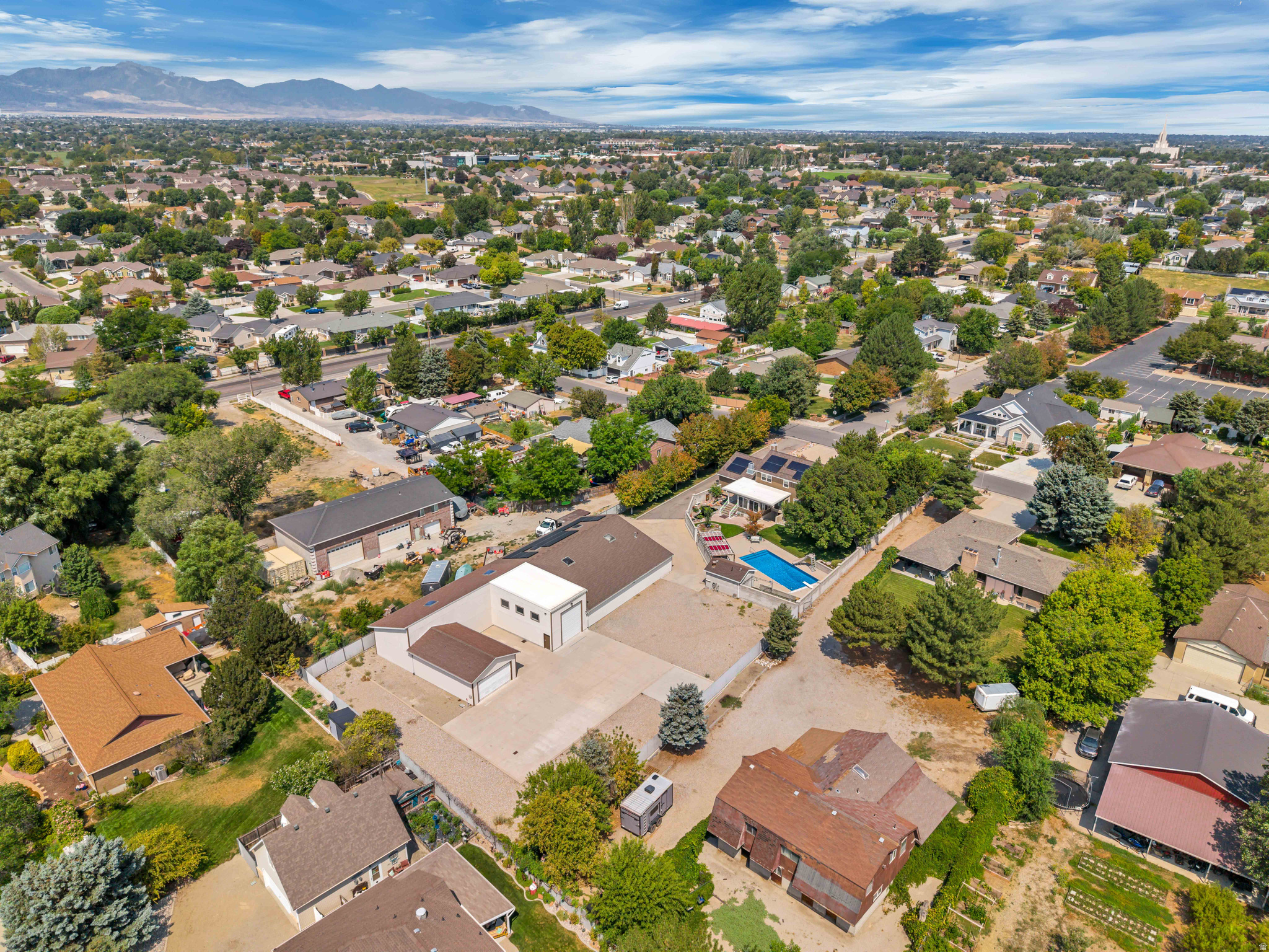main property photo 114