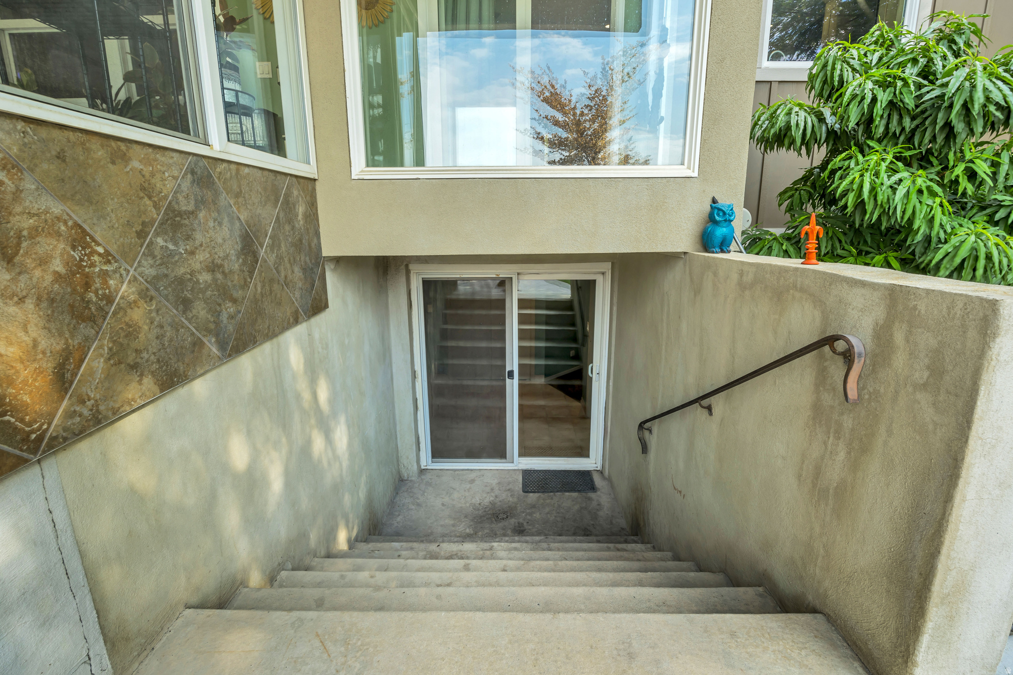main property photo 59