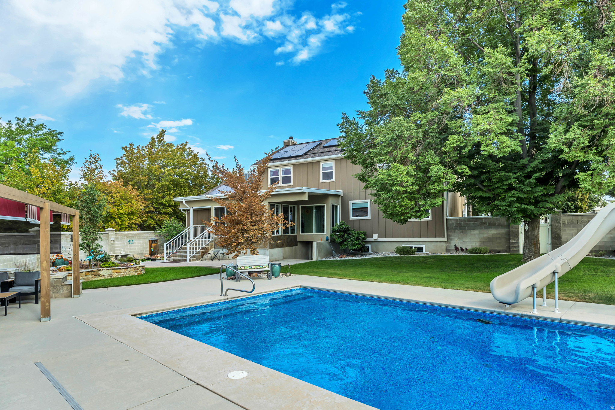 main property photo 64