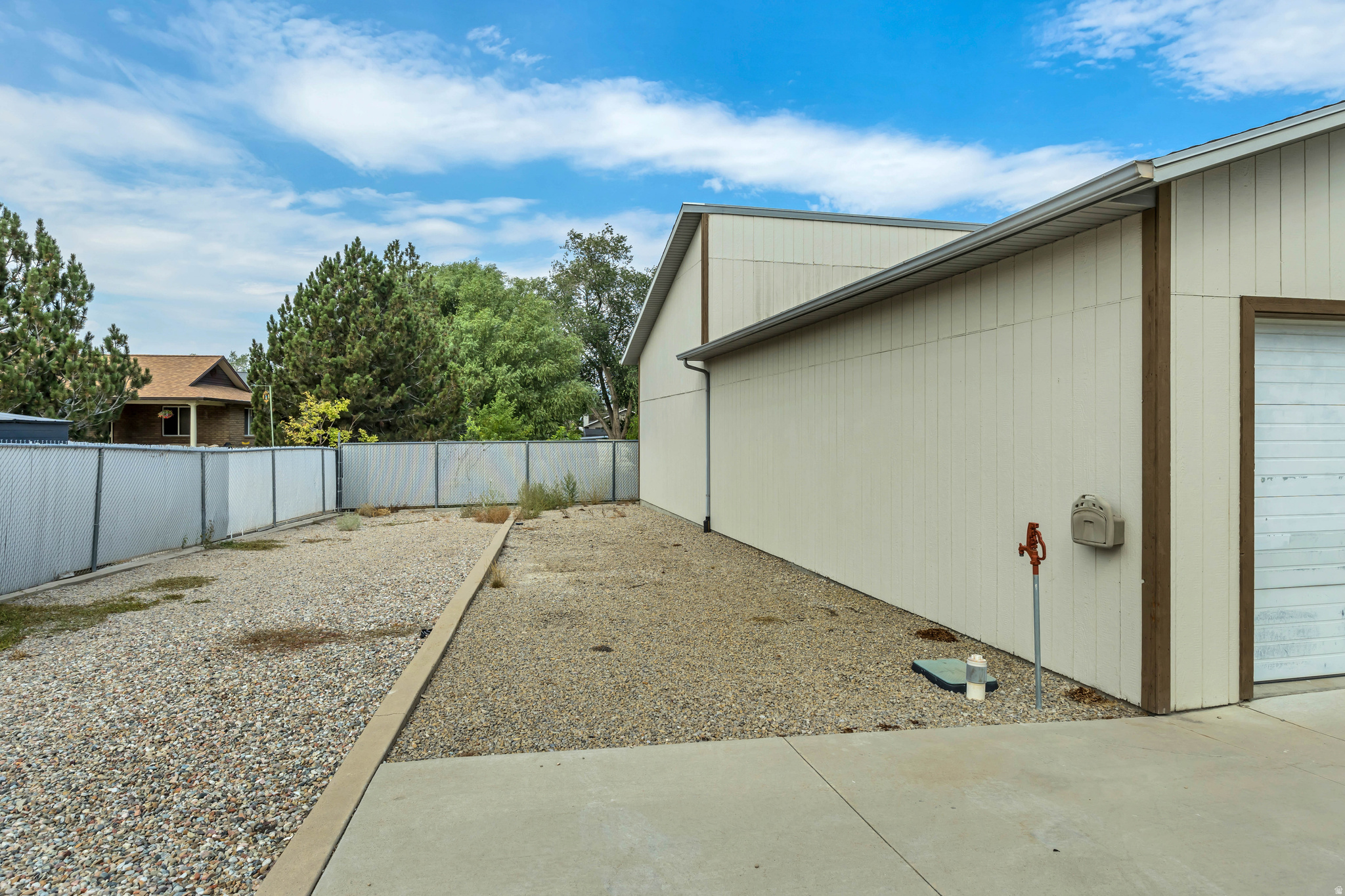 main property photo 73