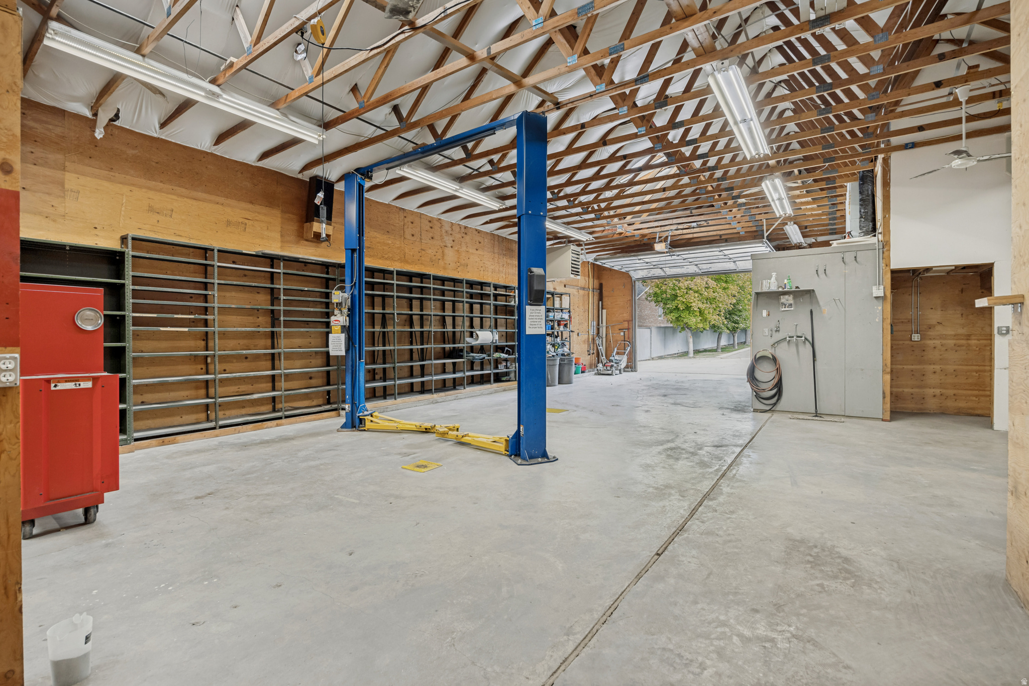 main property photo 75