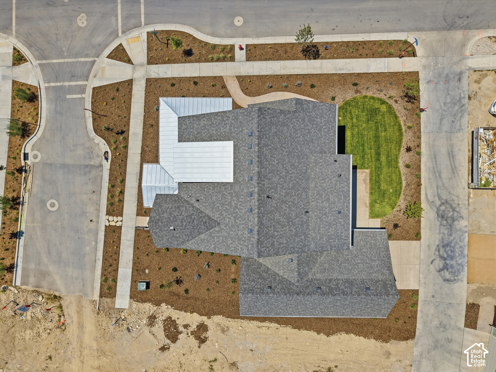 main property photo 63