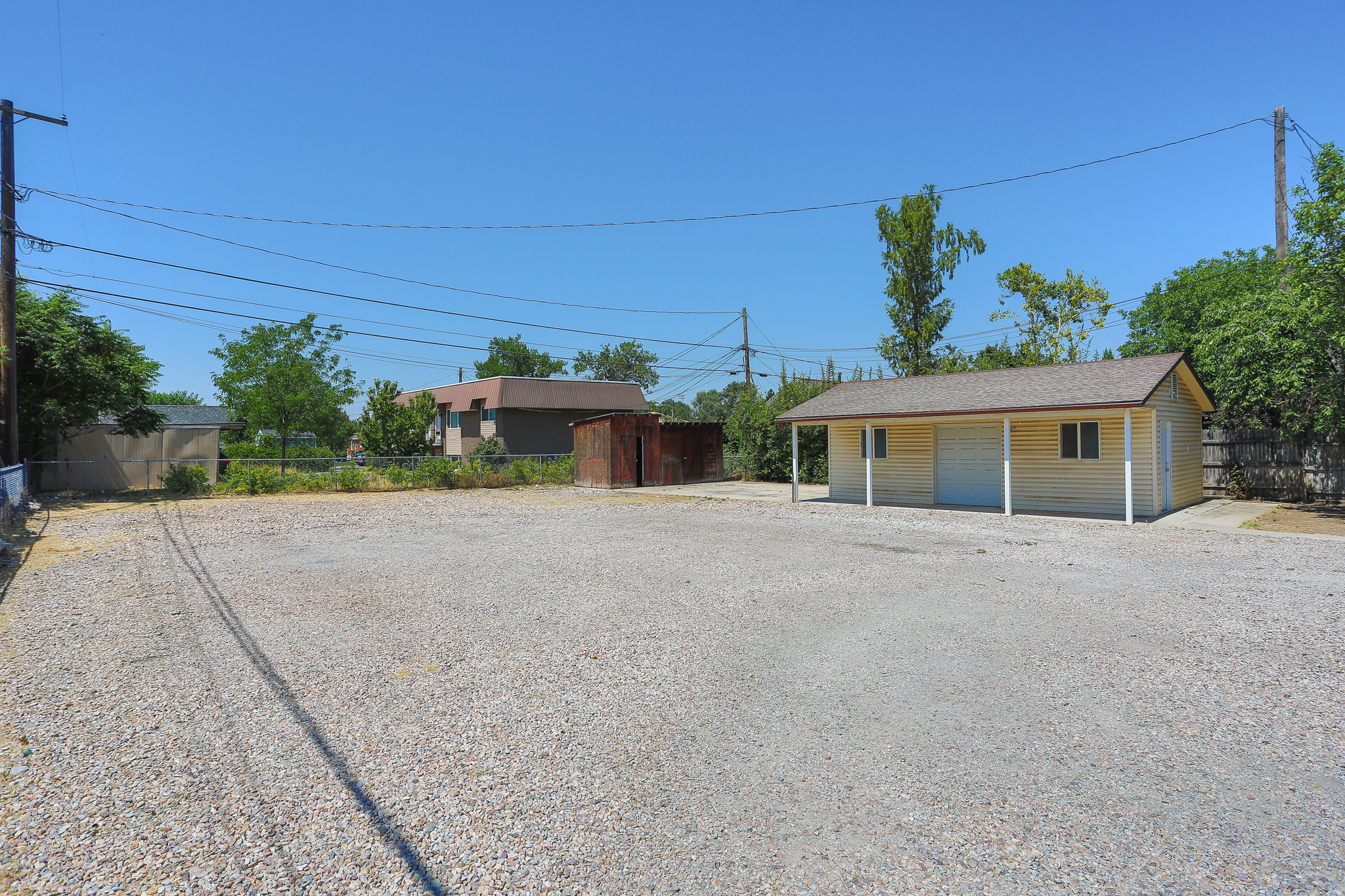 main property photo 19